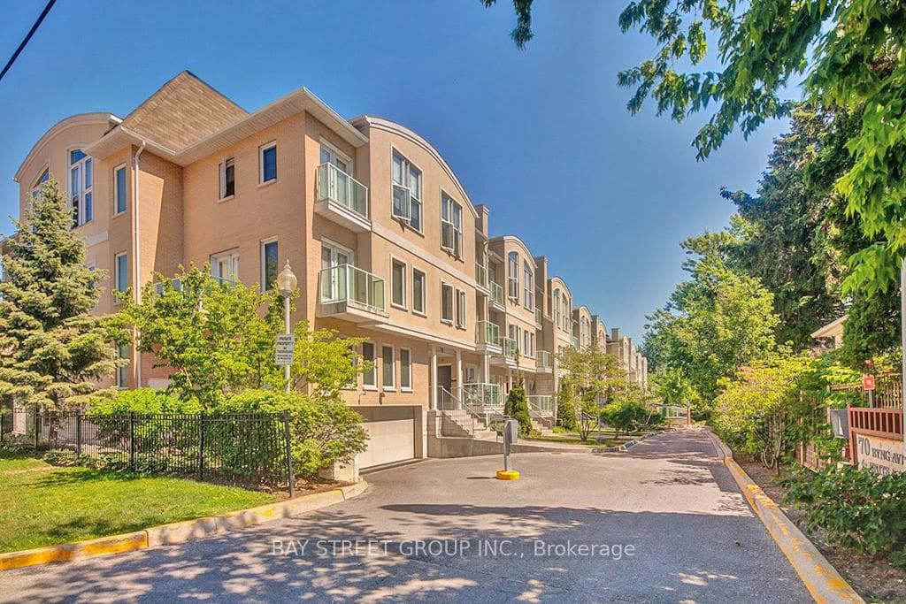 Townhome building