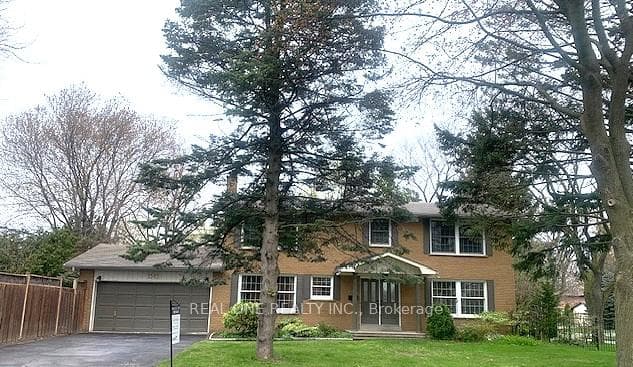 1585 Crombie Road, Mississauga, ON L5J 4J1 - Photo 1