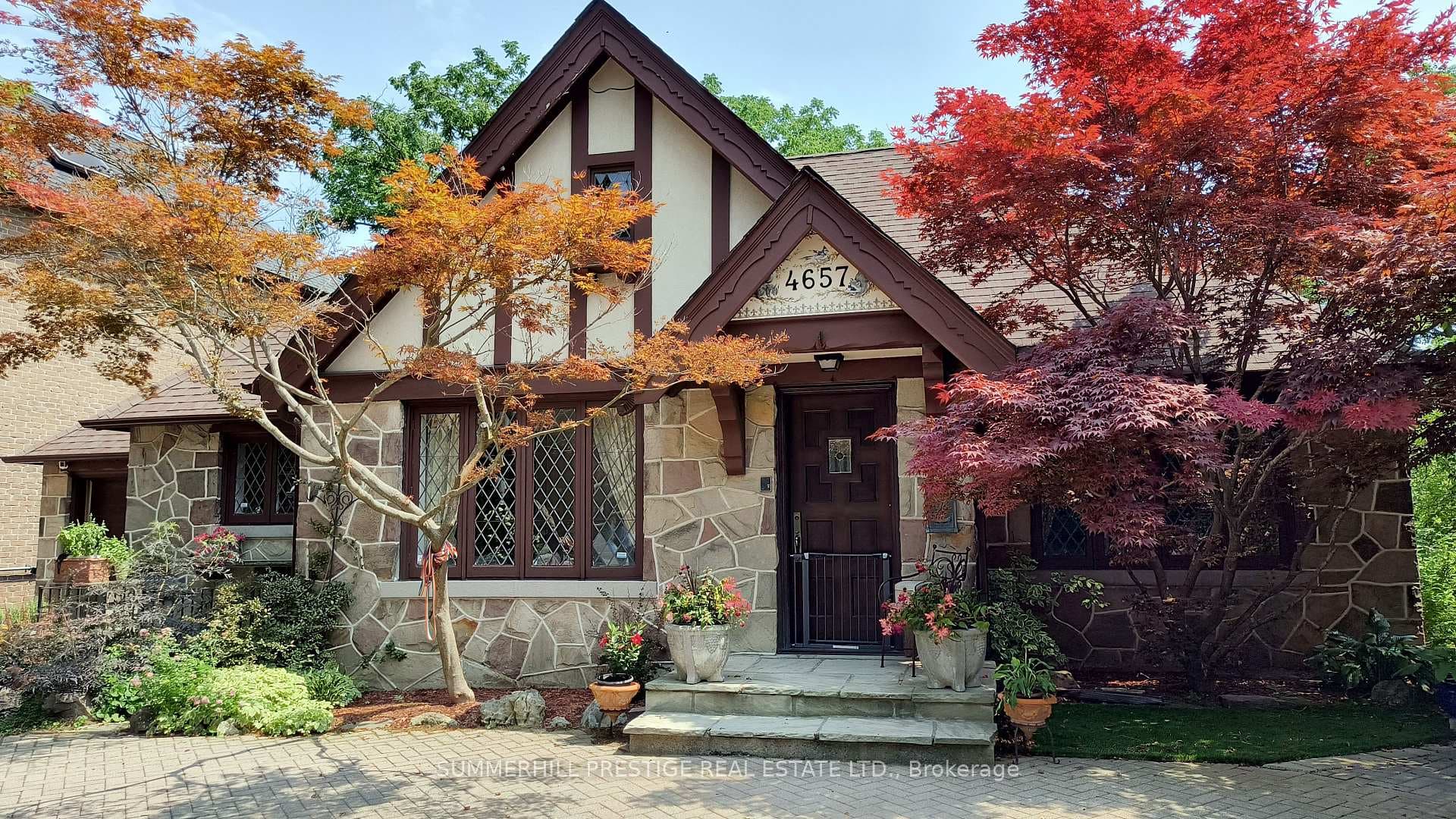 4657 Dundas Street, Etobicoke (Islington / Rexdale), ON M9A 1A4 - Photo 1