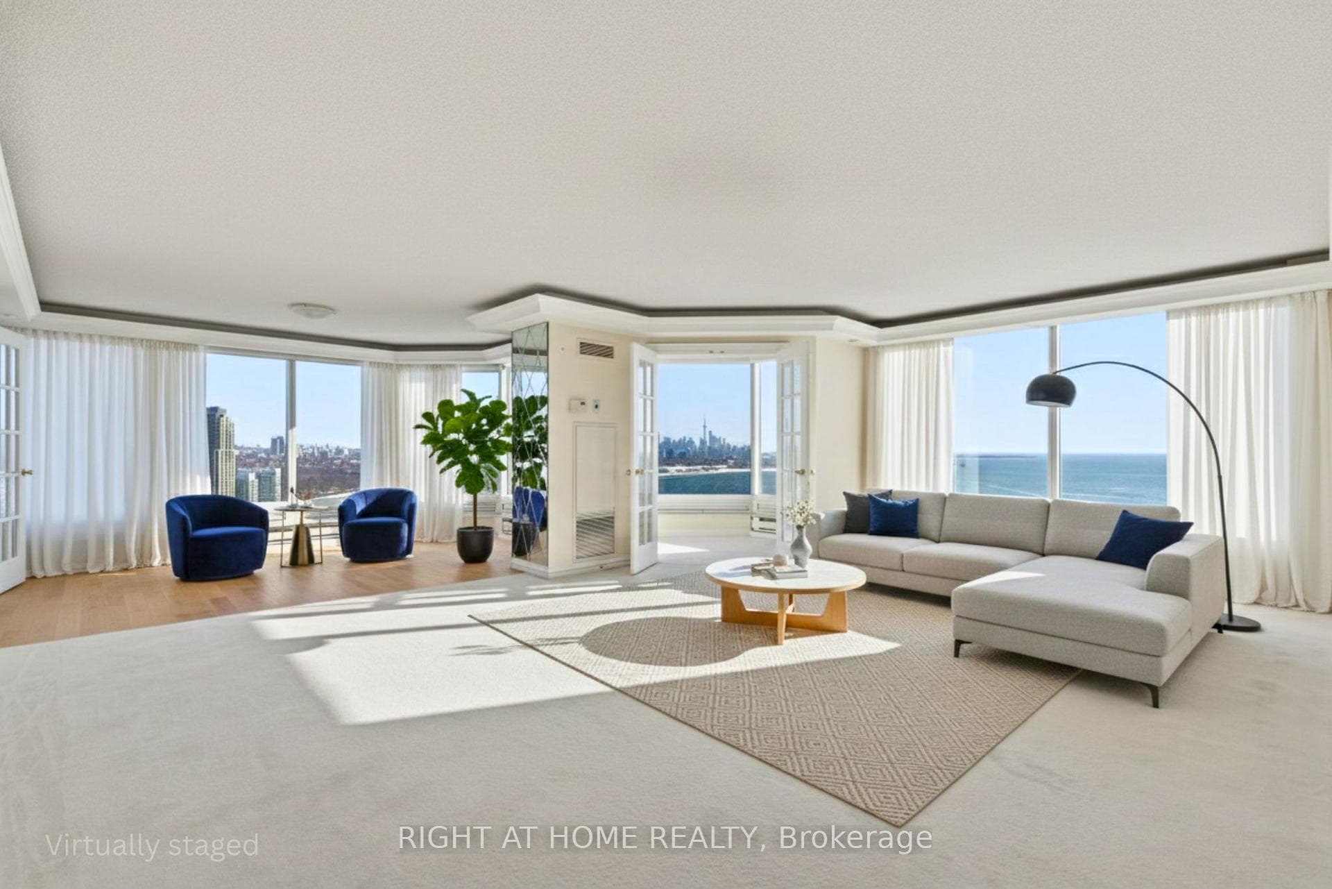 1 Palace Pier Court Unit 3203, Liberty Village / Parkdale / South Parkdale, ON M8V 3W9 - Photo 1