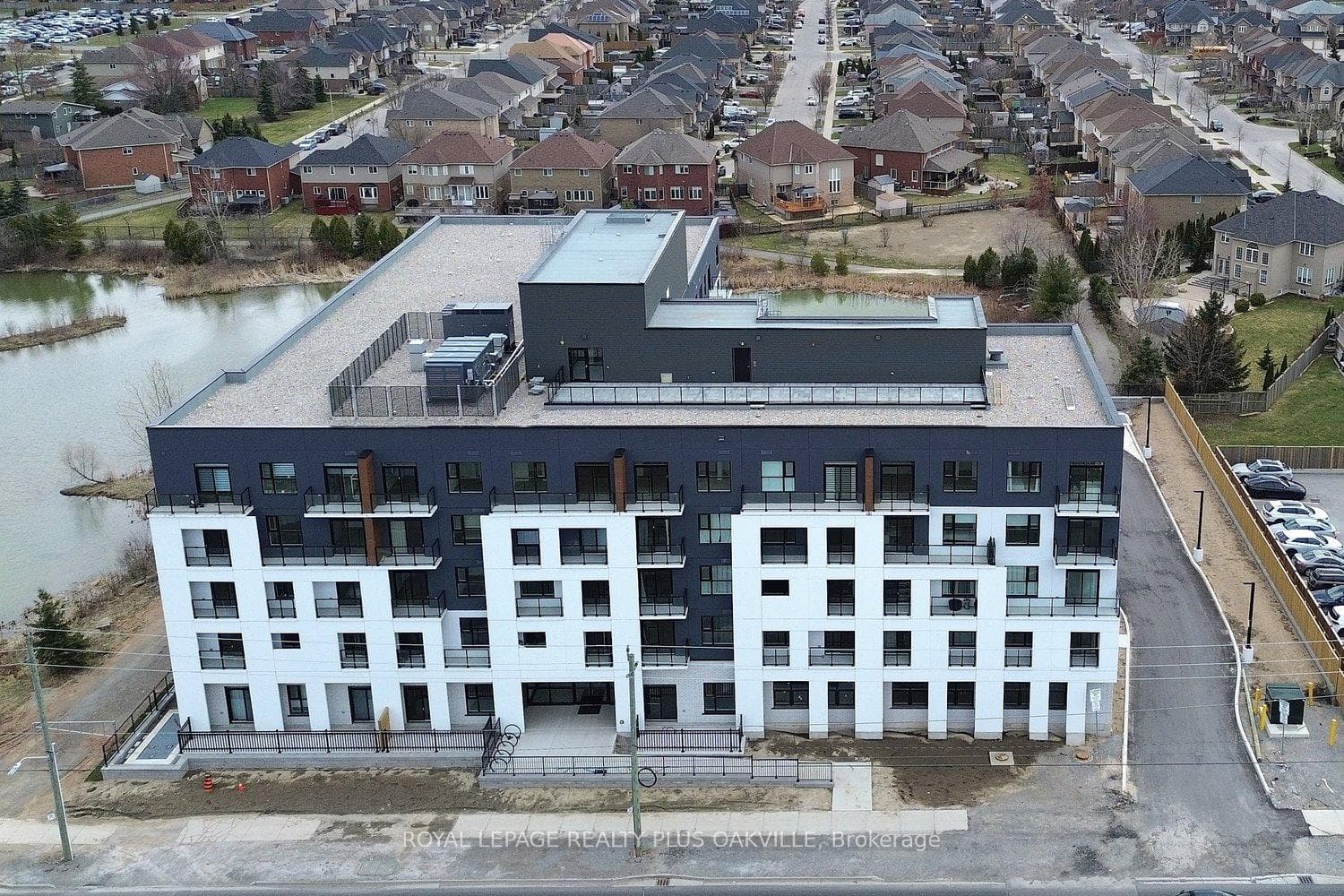 1936 Rymal Road Unit 321, Hamilton, ON L0R 1P0 - Photo 1