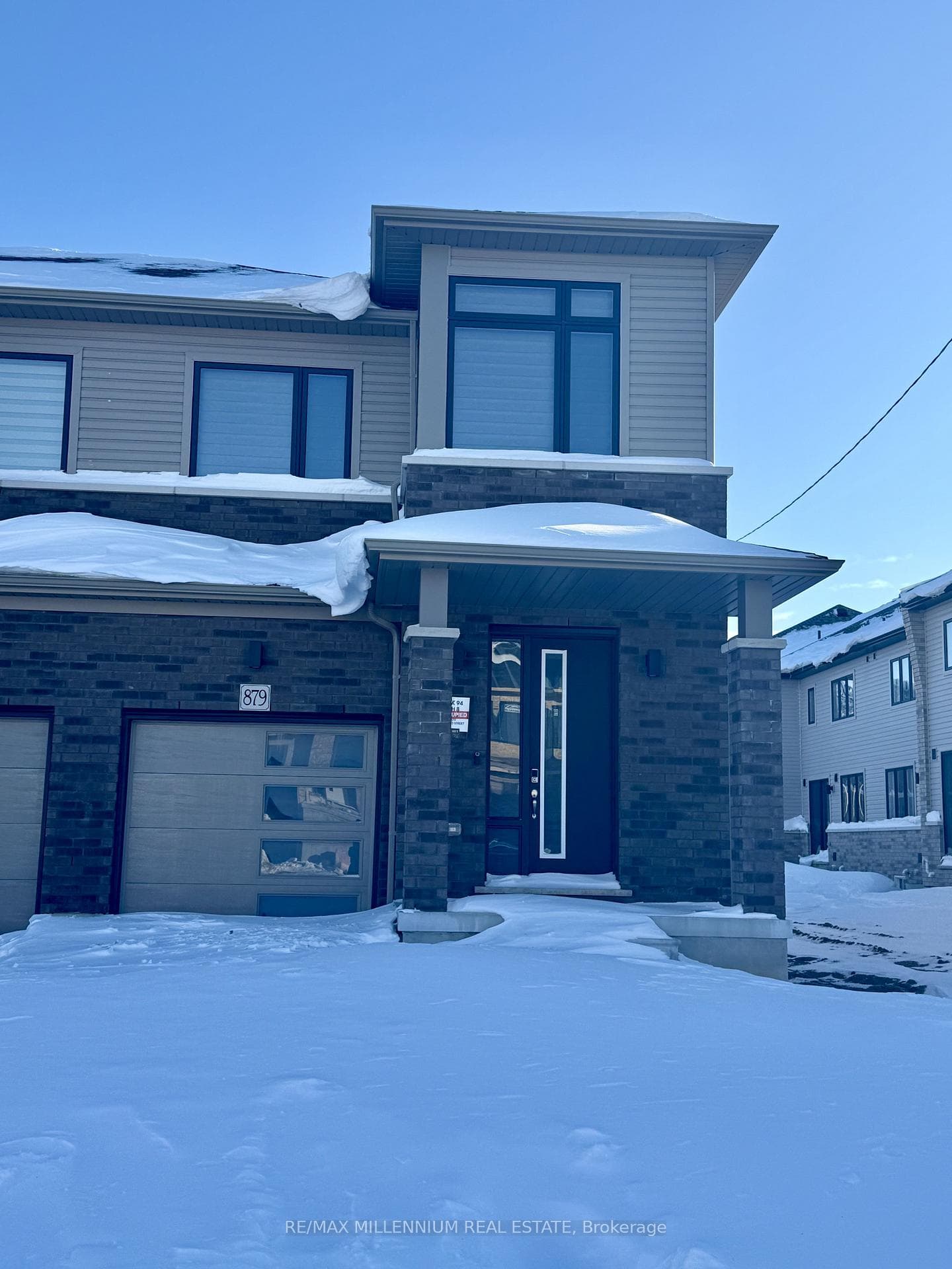 879 Douro Street, Stratford, ON N5A 0E3 - Photo 1
