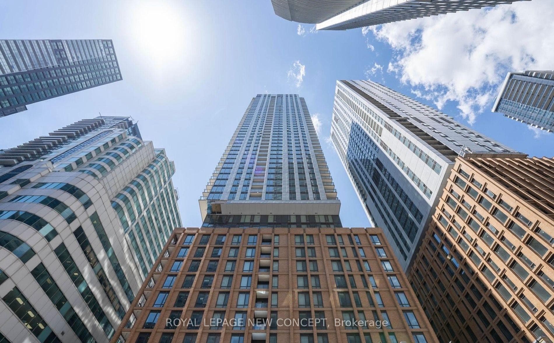 8 Widmer Street Unit 910, Toronto C01