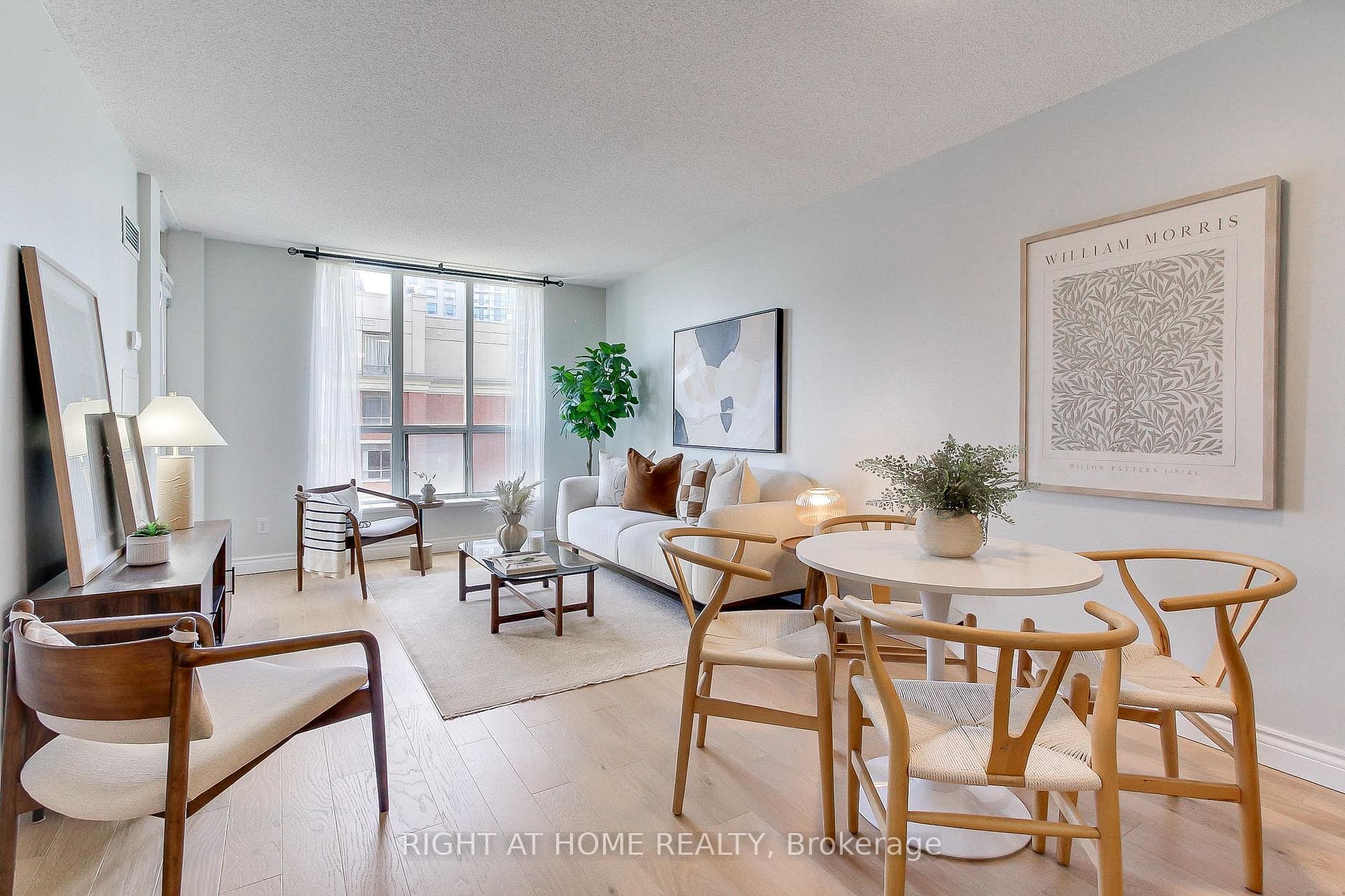 55 Harrison Garden Boulevard Unit 907, Willowdale / Newtonbrook, ON M2N 7G3 - Photo 1