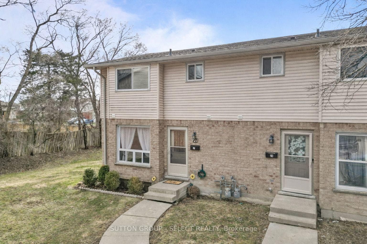 757 Wharncliffe Road Unit 27, London South, ON N6J 2N7 - Photo 1