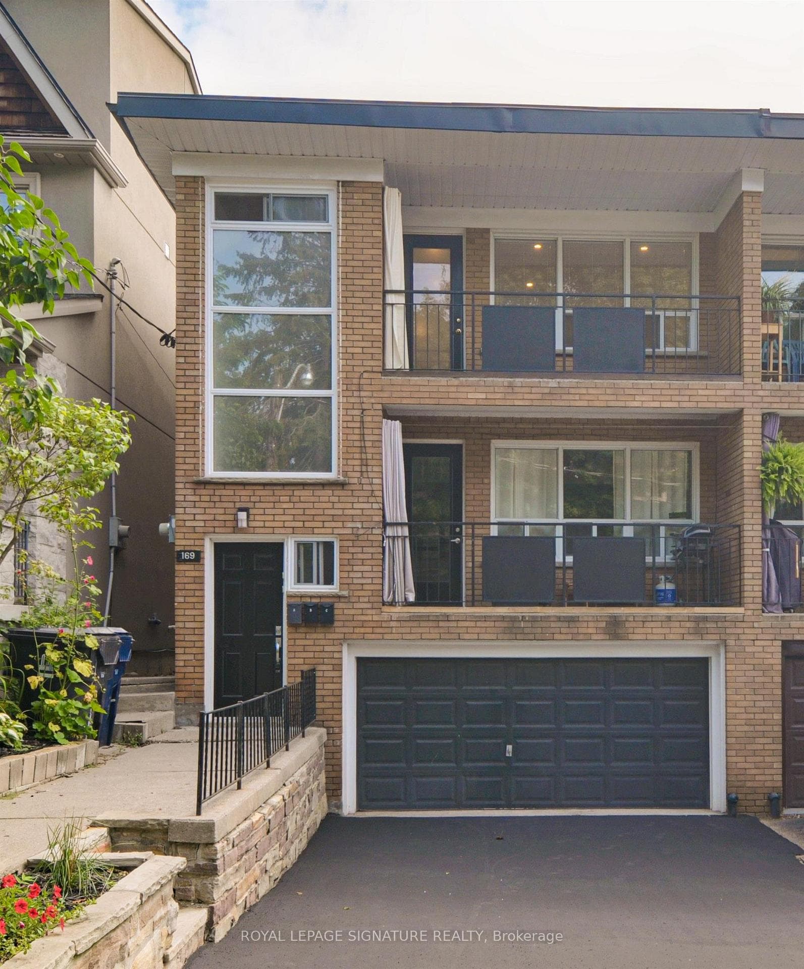 169 Bellefair Avenue Unit Lower Level, The Beaches / Upper Beaches, ON M4L 3V1 - Photo 1