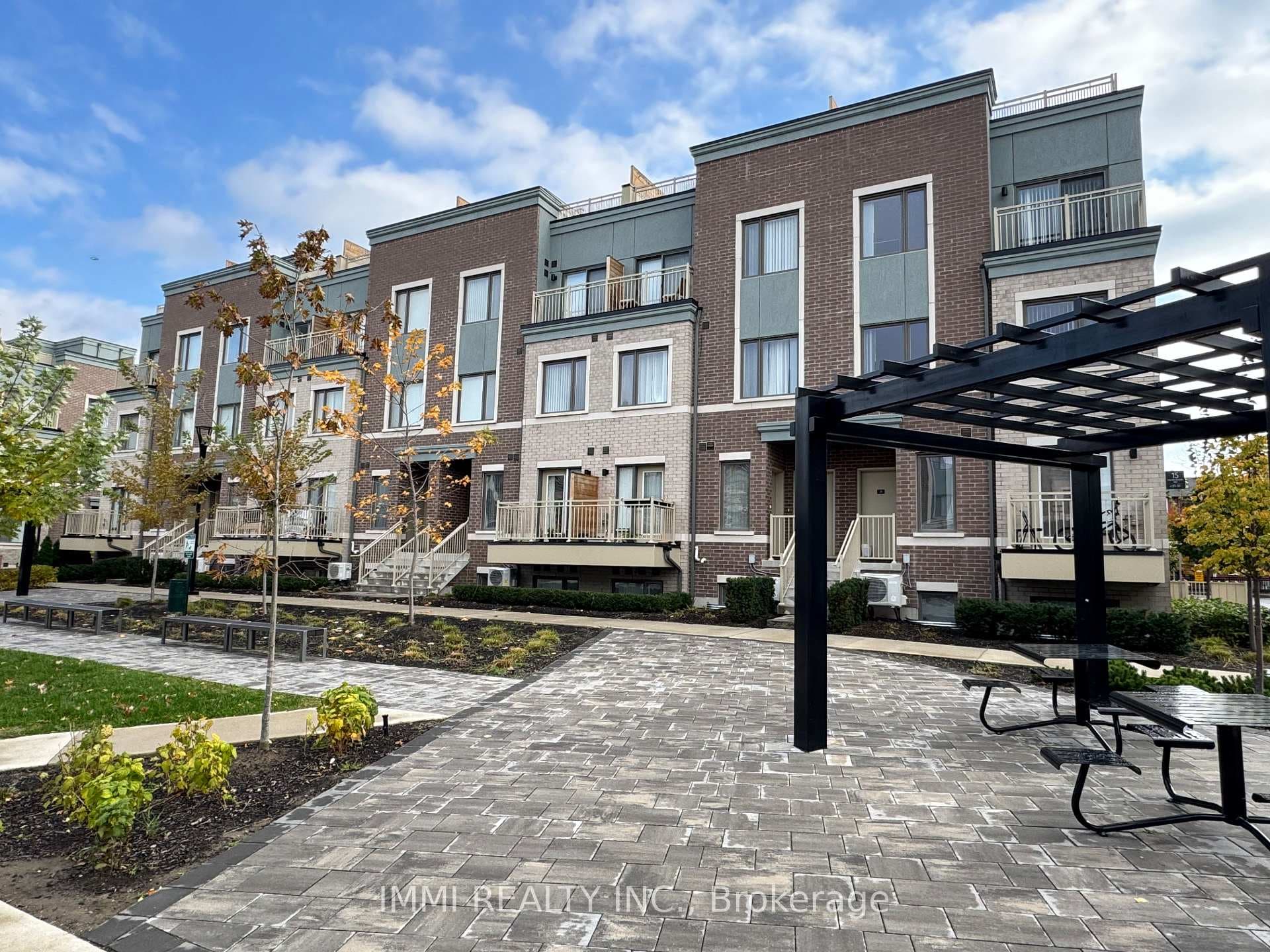 15 William Jackson Way Unit 29, Liberty Village / Parkdale / South Parkdale, ON M8V 0J8 - Photo 1