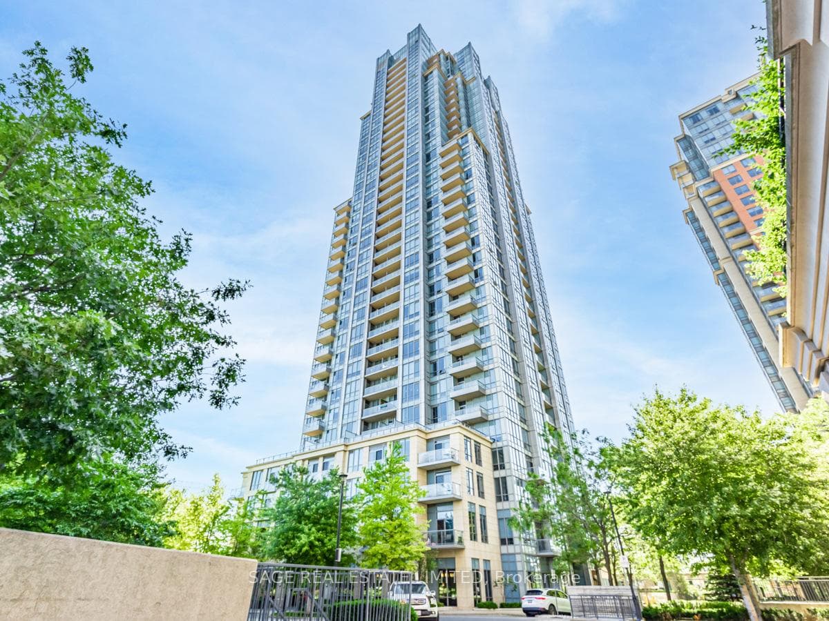 15 Viking Lane Unit 302, Toronto W08