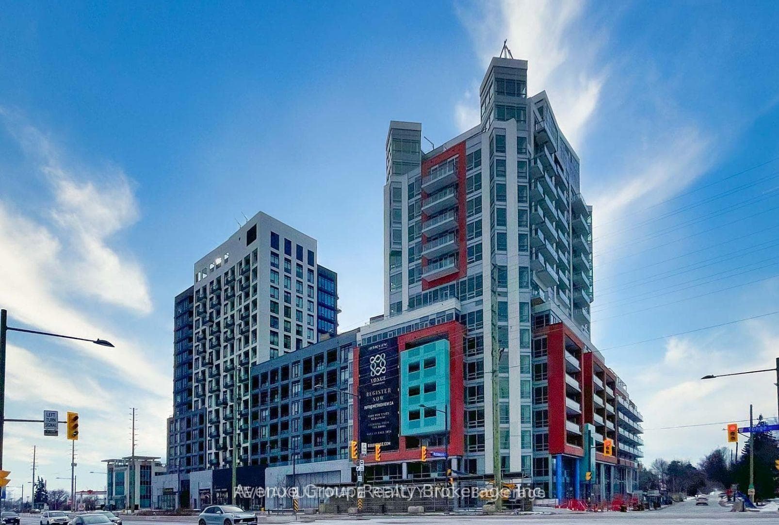 8888 Yonge Street Unit 607, Richmond Hill