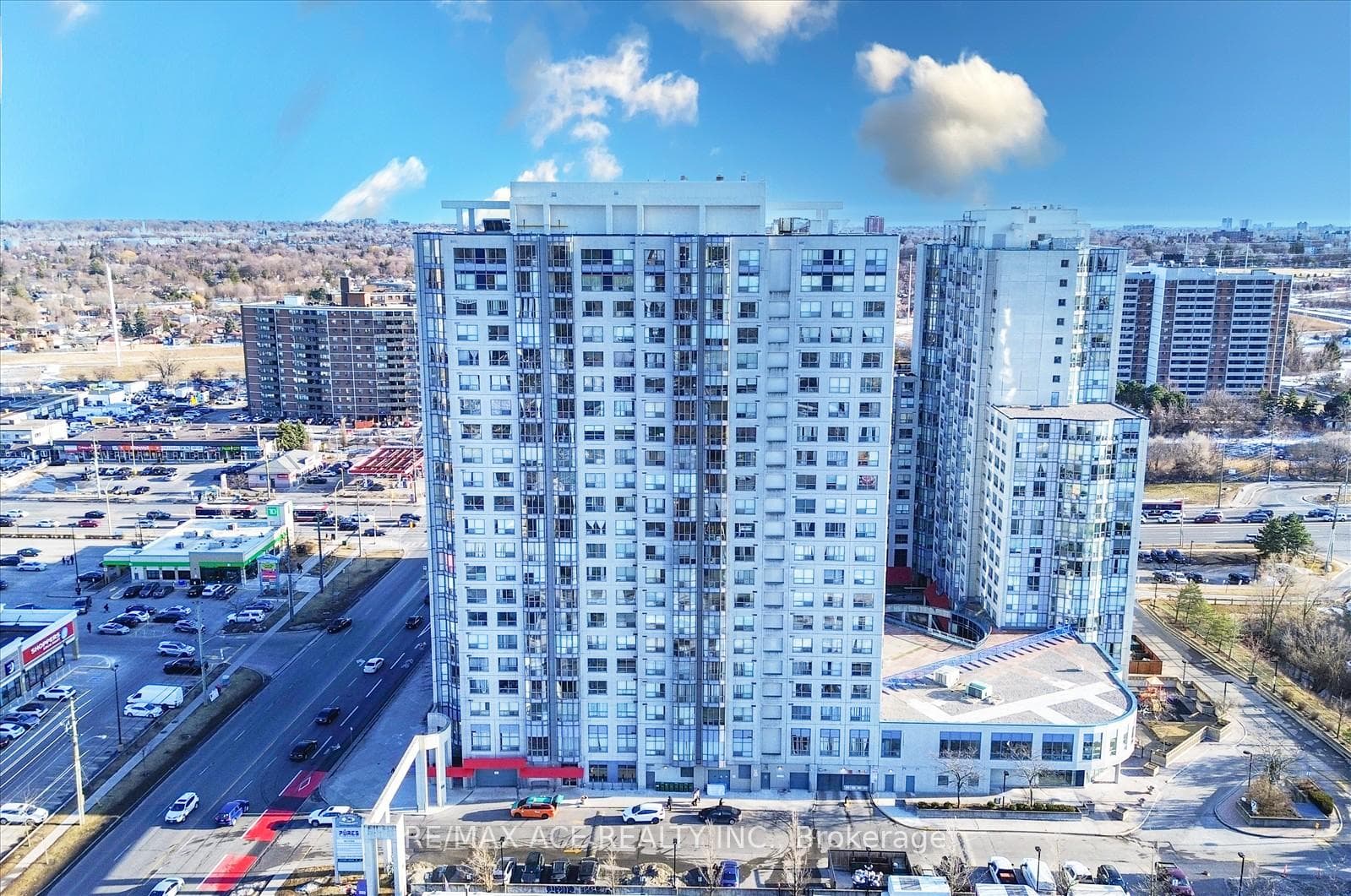 1470 Midland Avenue Unit 1410, Dorset Park / Kennedy Park, ON M1P 4Z4 - Photo 1