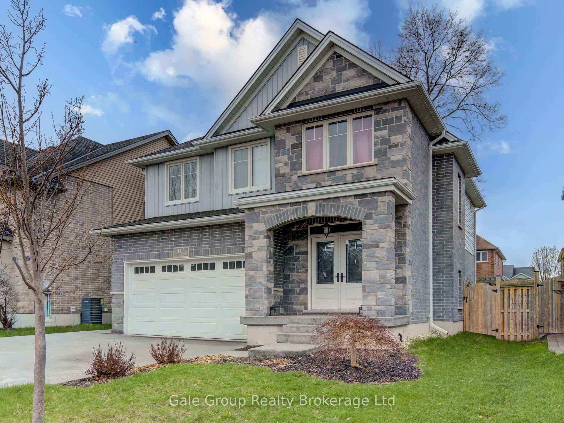117 Juno Crescent, Woodstock, ON N4T 0A9 - Photo 1