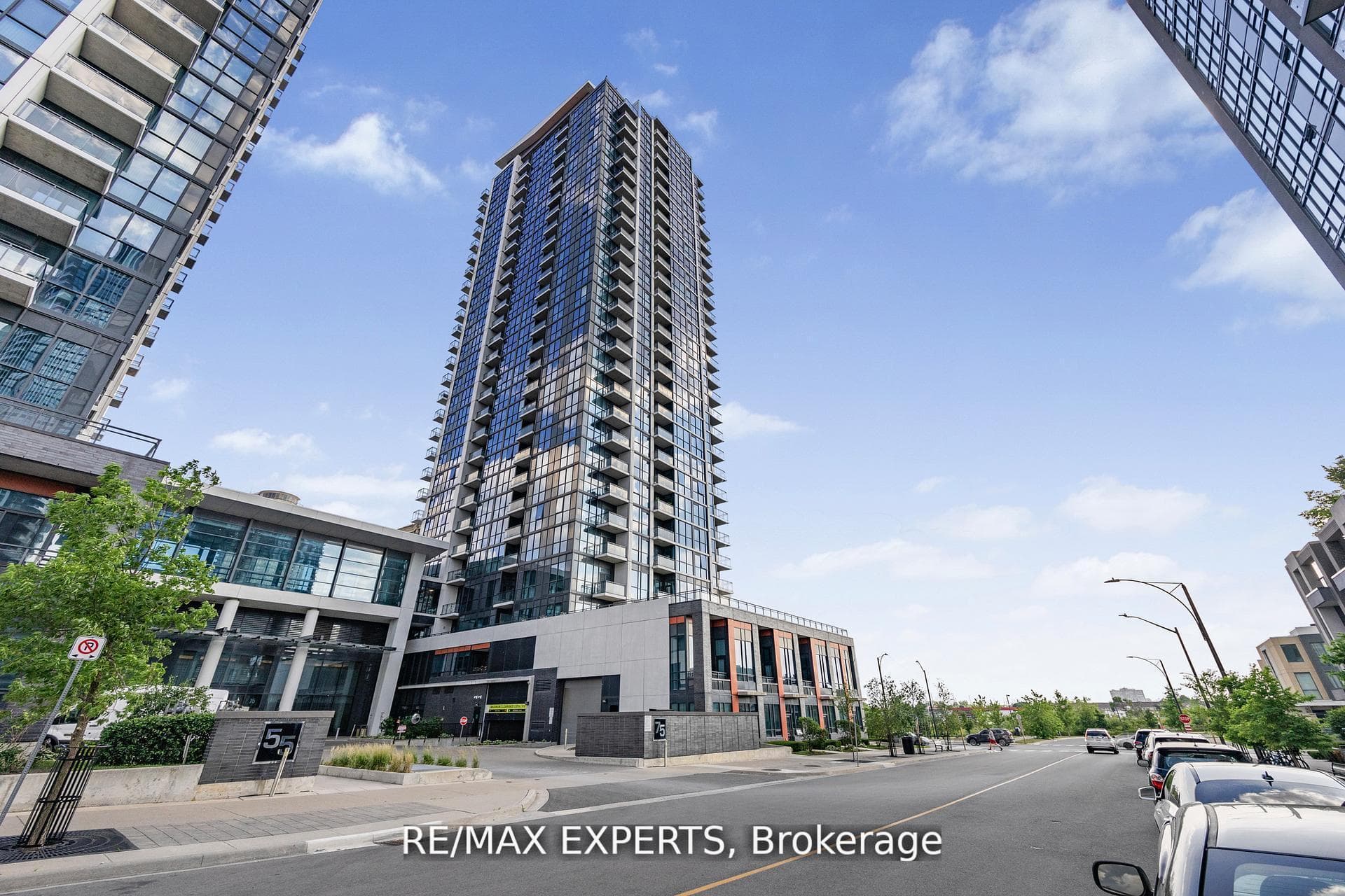 75 Eglinton Avenue Unit 2408, Mississauga, ON L5R 0E5 - Photo 1