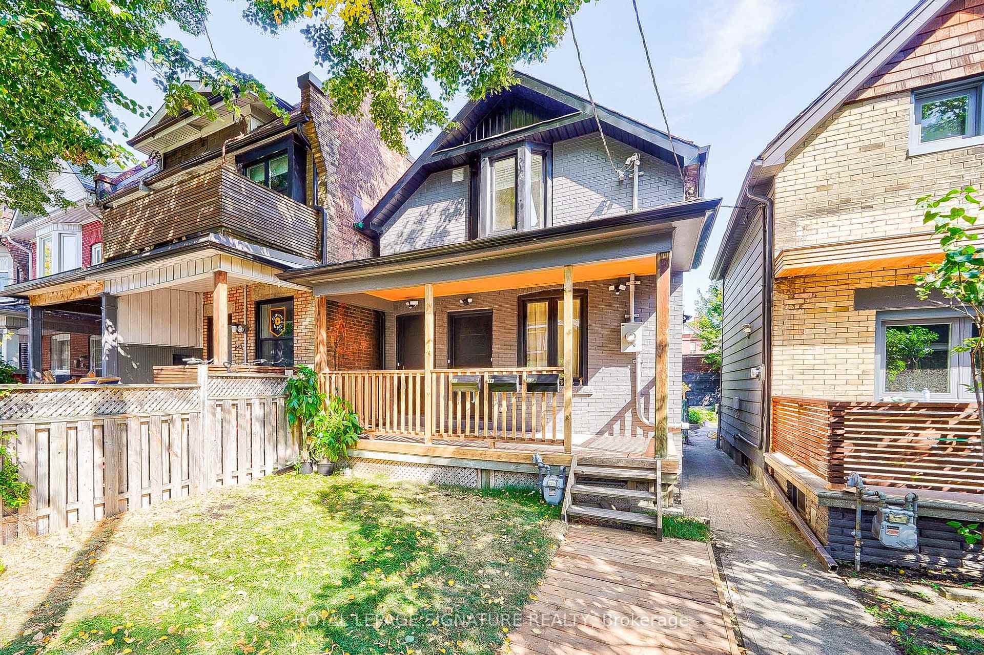 541 Saint Clarens Avenue, Bloor West Village / Swansea, ON M6H 3W6 - Photo 1