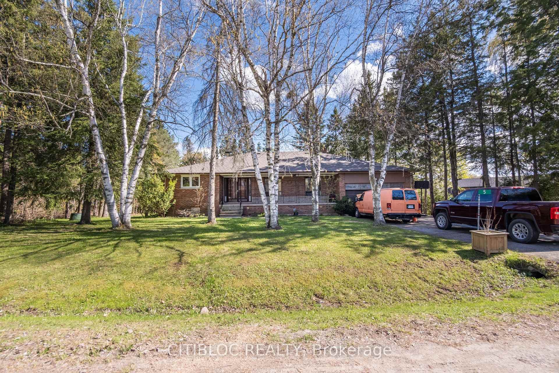 5 Old Forge Road, King
