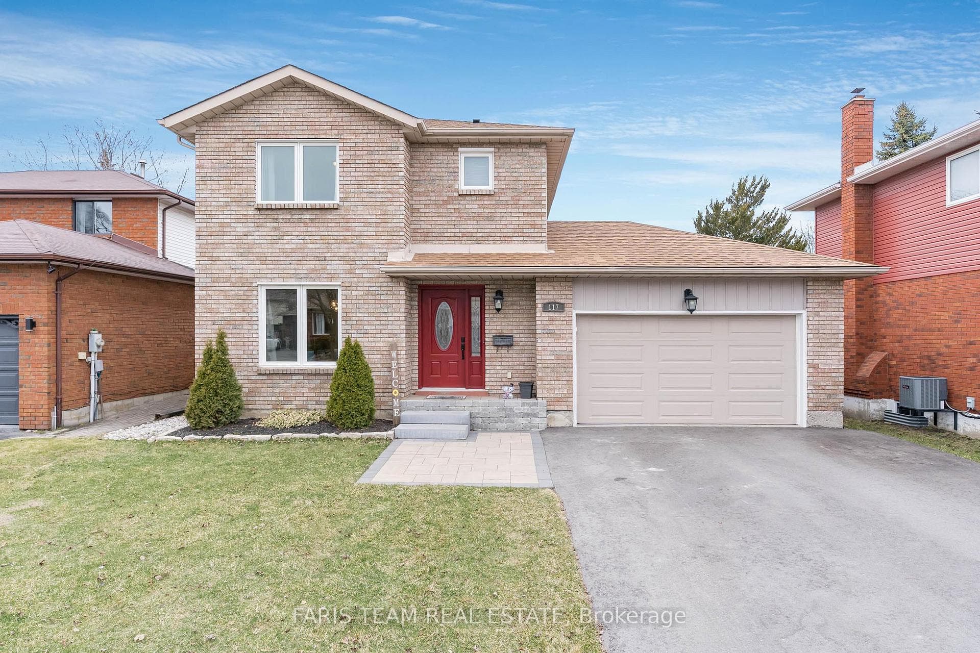 117 Chieftain Crescent, Barrie, ON L4N 6J2 - Photo 1