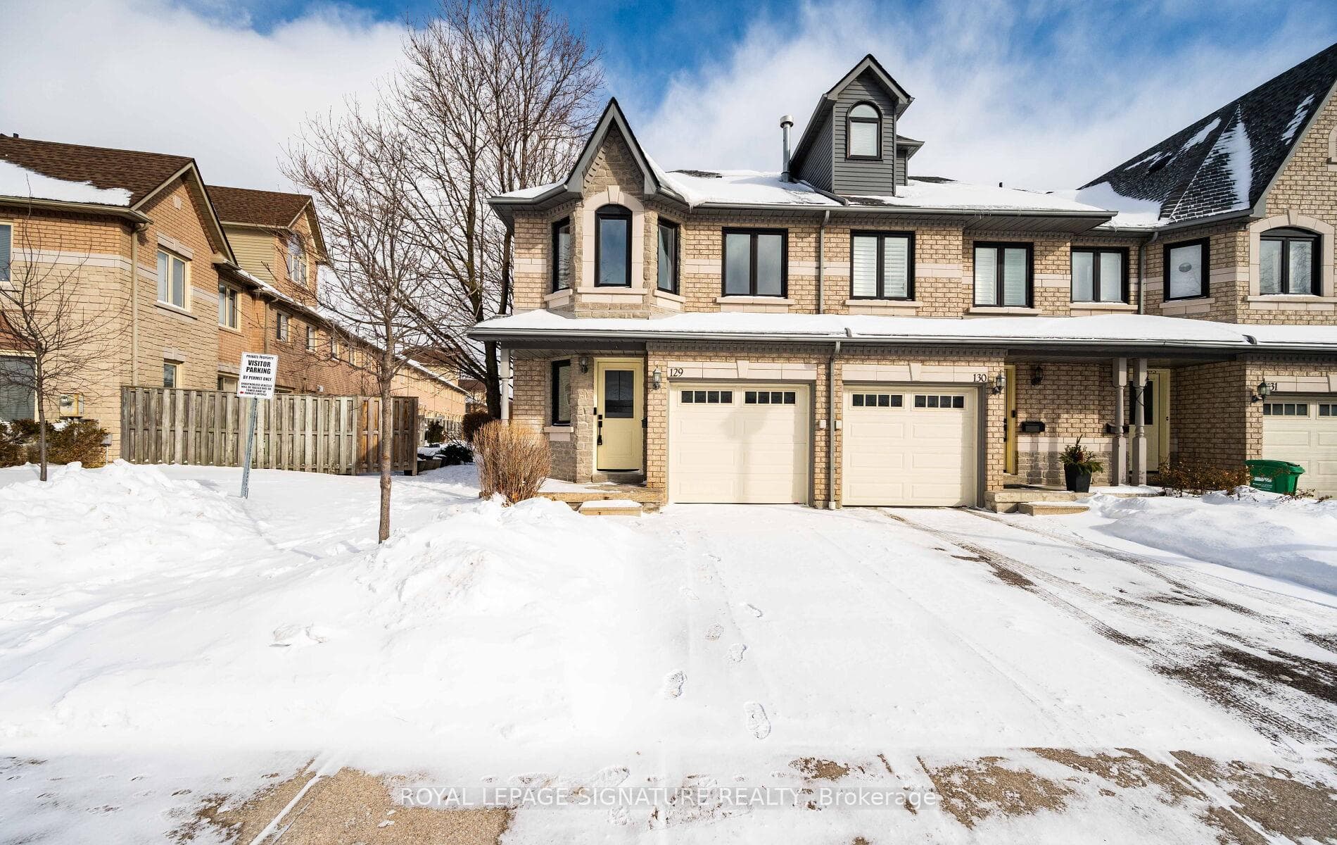 455 Apache Court Unit 129, Mississauga, ON L5Z 3W8 - Photo 1