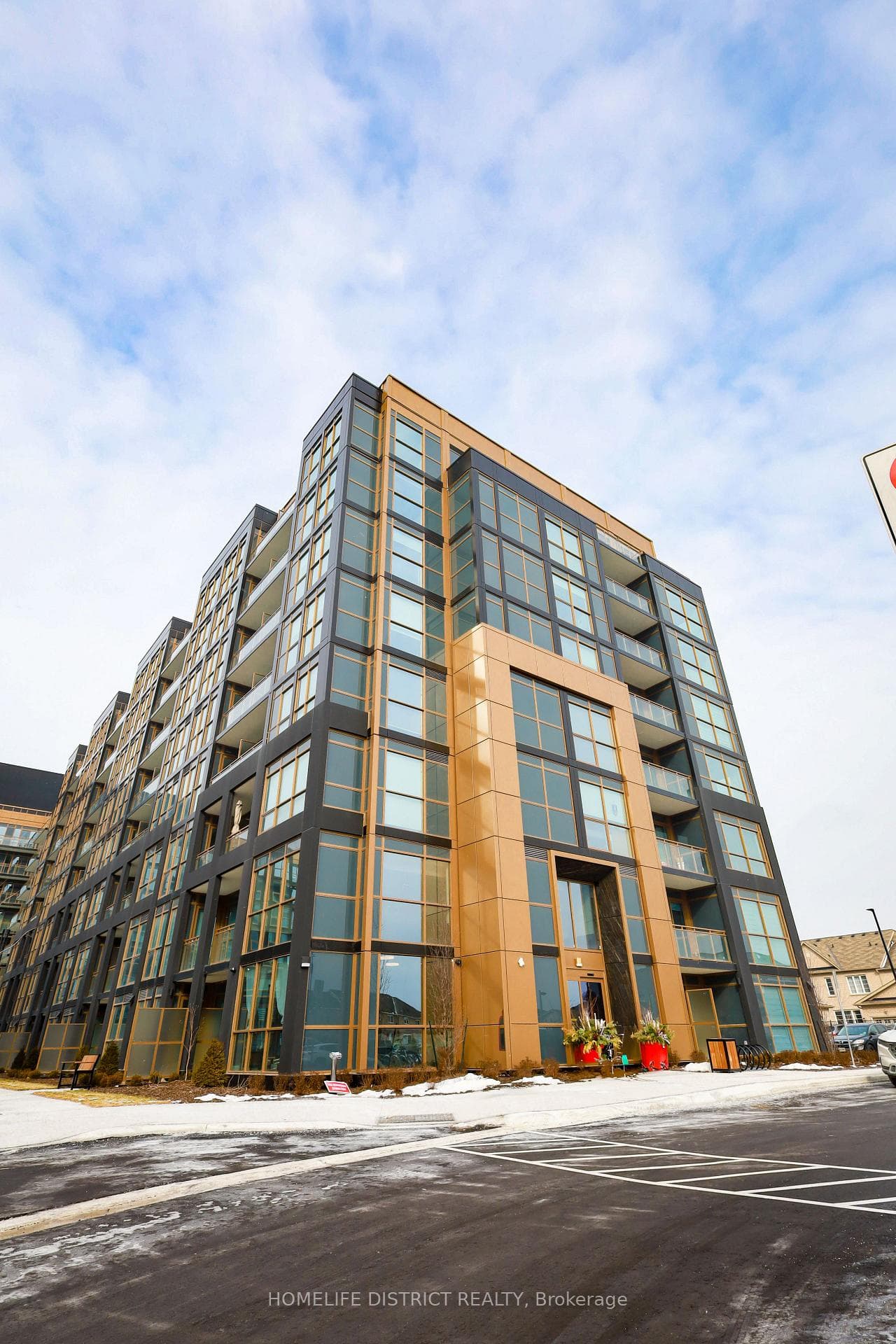 2343 Khalsa Gate Unit 616, Oakville, ON L6M 4J2 - Photo 1