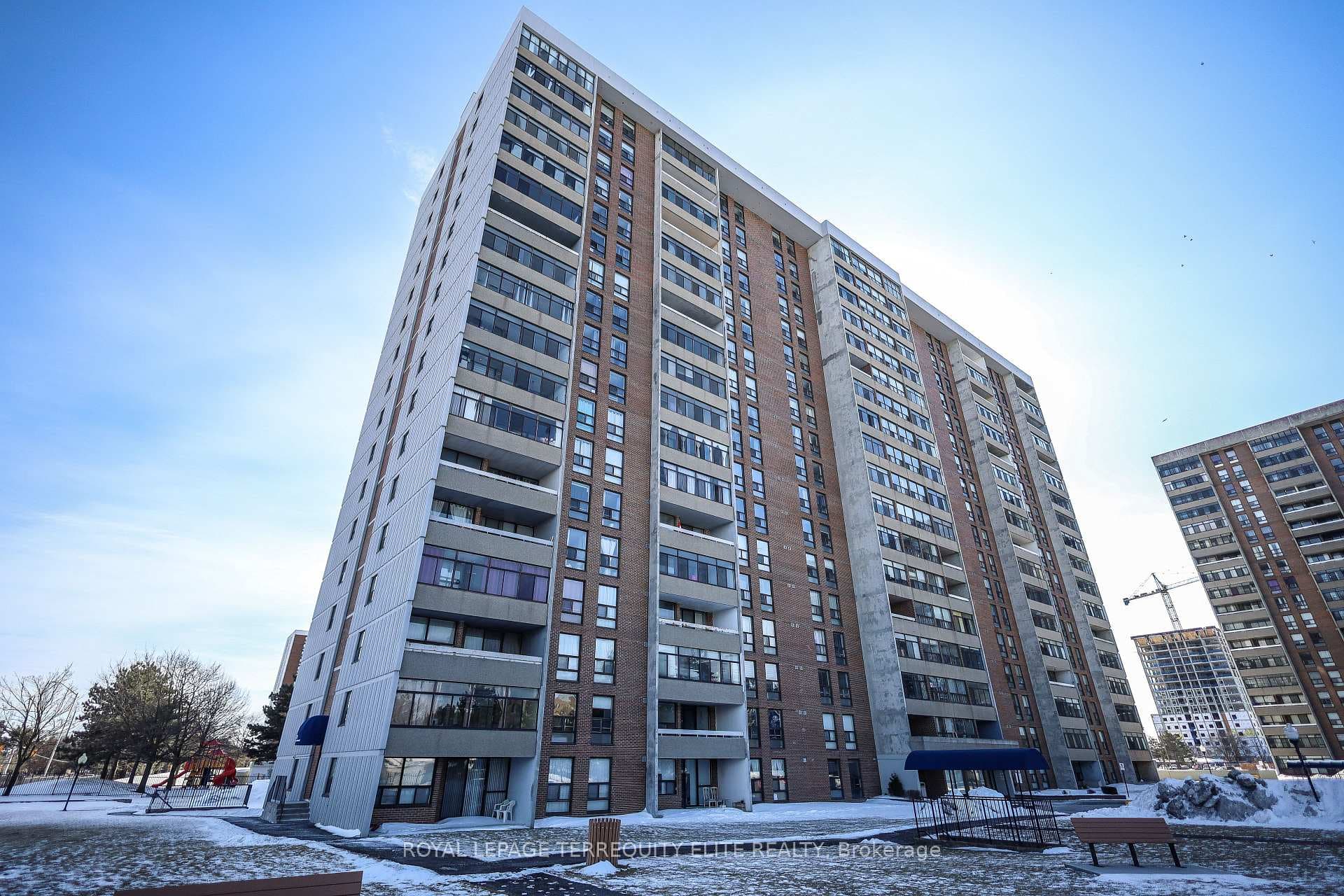 25 Kensington Road Unit 1709, Brampton, ON L6T 3W8 - Photo 1