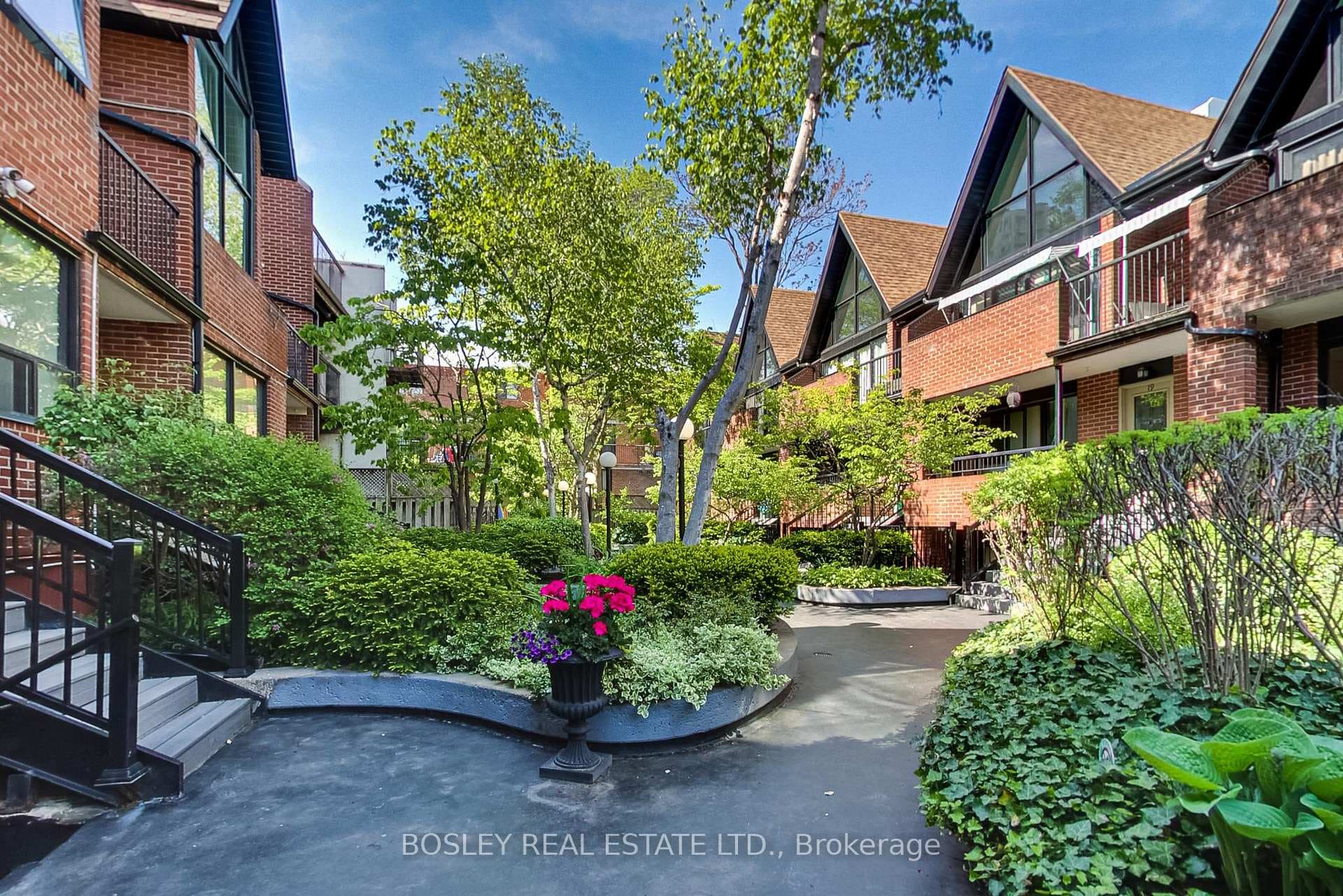17 Pembroke Street Unit 8, Regent Park / Cabbagetown / St. James Town, ON M5A 2N6 - Photo 1