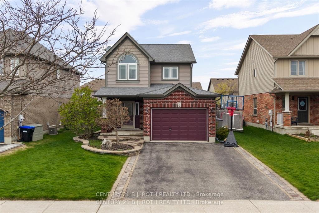 134 Quigley Street, Essa, ON L3W 0P5 - Photo 1