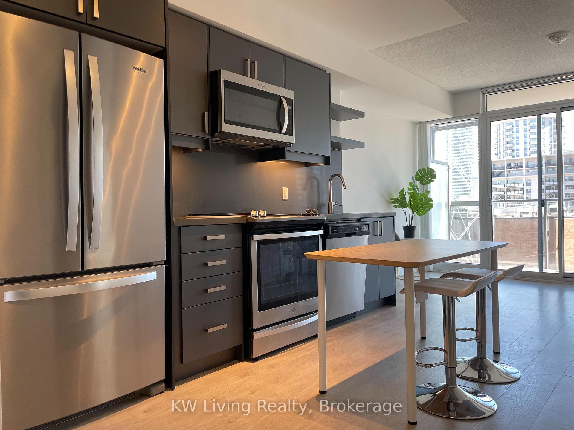 50 Wellesley Street Unit 1509, Regent Park / Cabbagetown / St. James Town, ON M4Y 0C8 - Photo 1