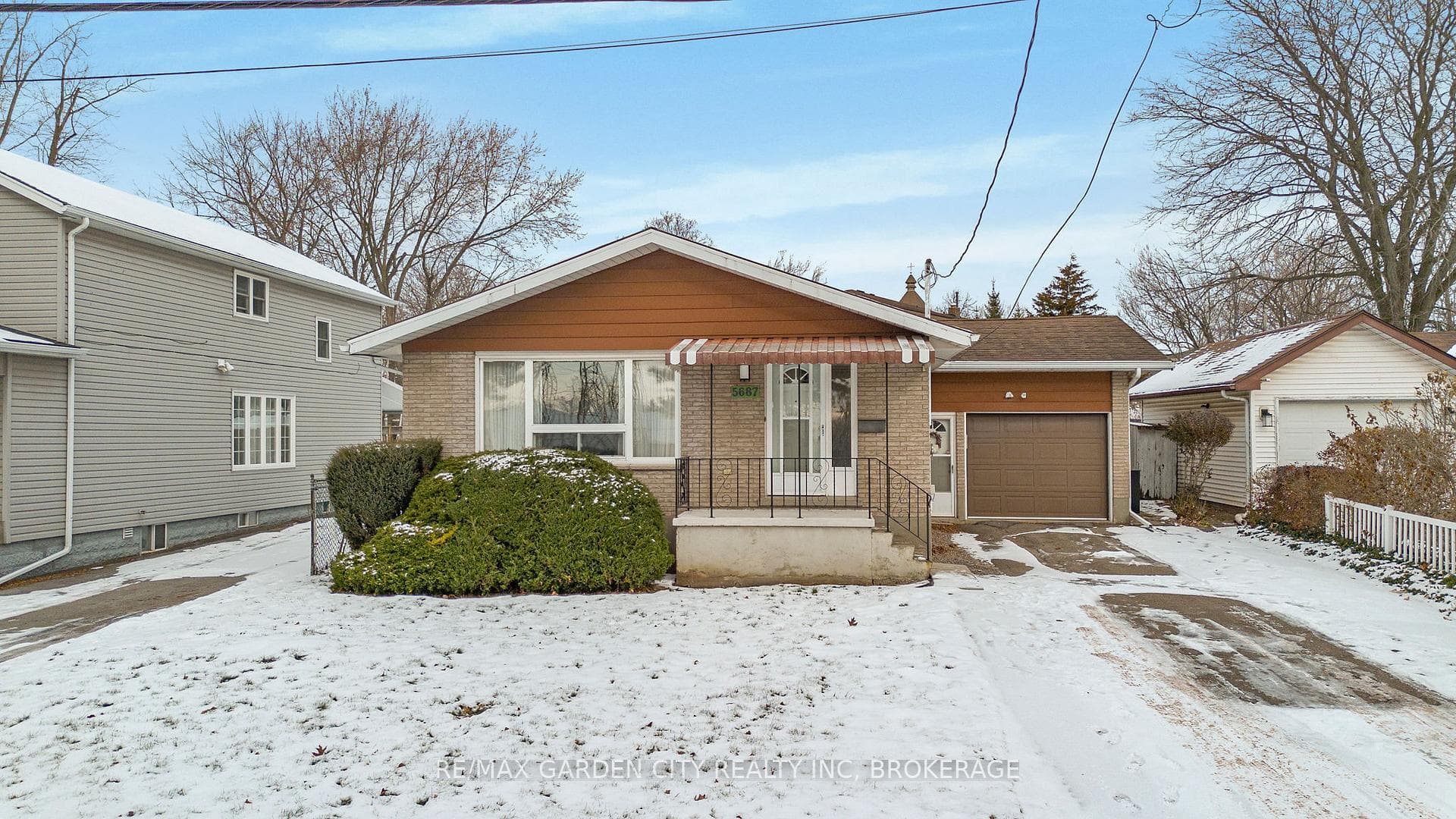 5687 Murray Street, Niagara Falls, ON L2G 2J7 - Photo 1