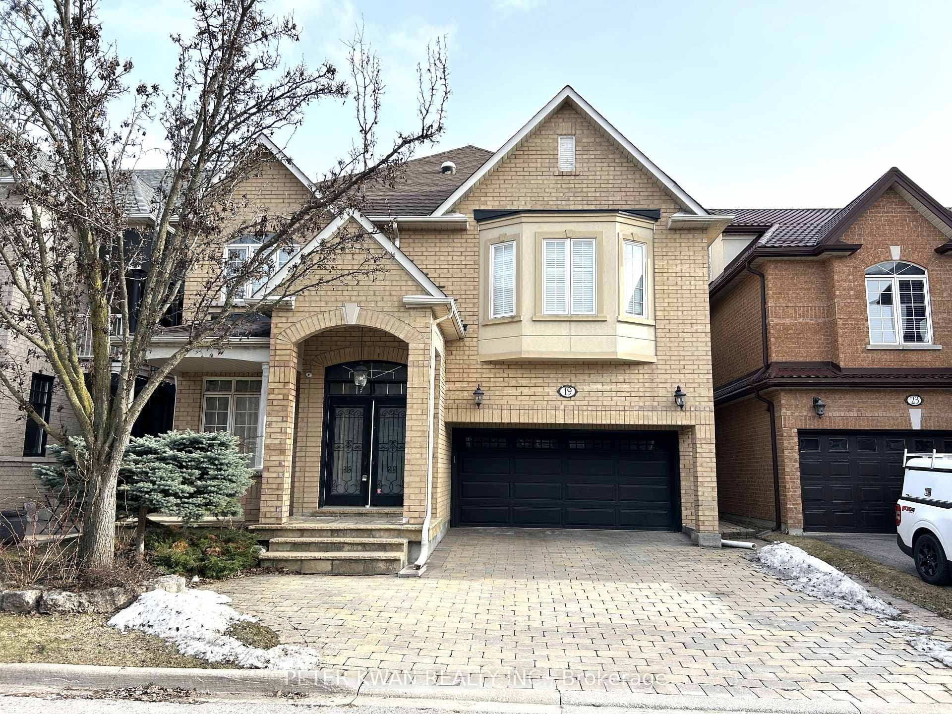 19 Seabreeze Avenue, Vaughan, ON L4J 8R6 - Photo 1