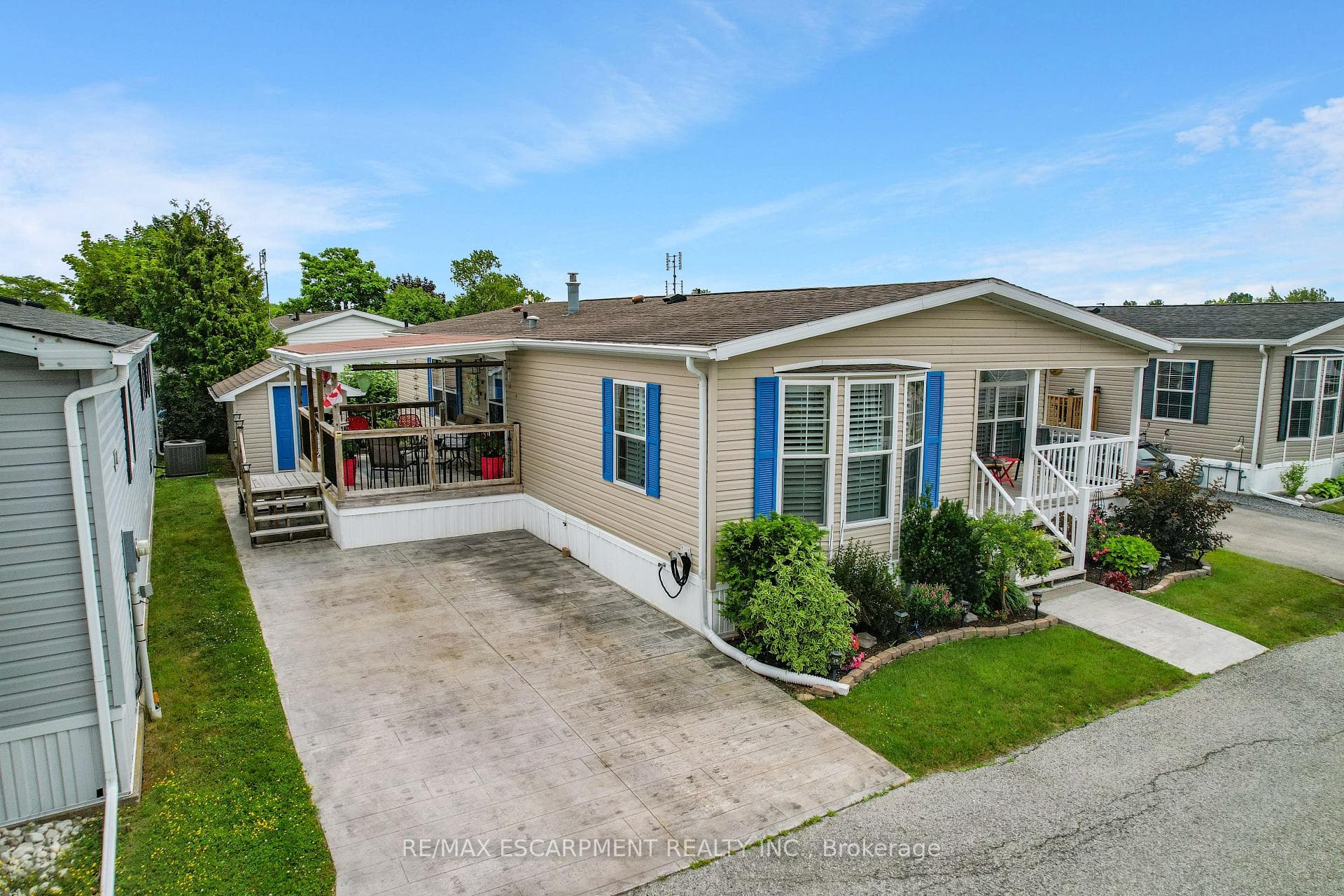 3033 Townline Road Unit 107, Fort Erie, ON L0S 1S1 - Photo 1