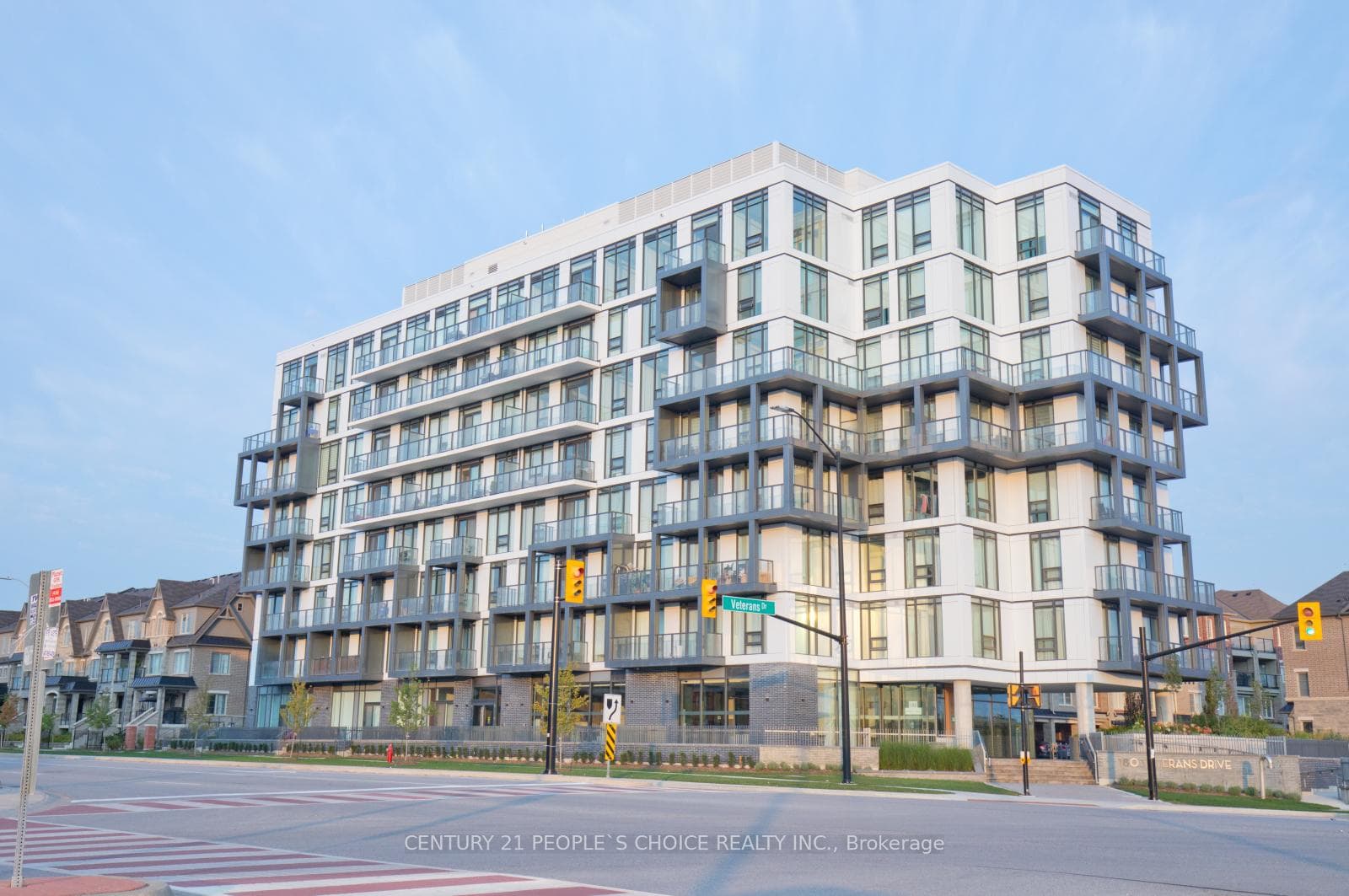 180 Veterans Drive Unit 302, Brampton, ON L7A 5G7 - Photo 1