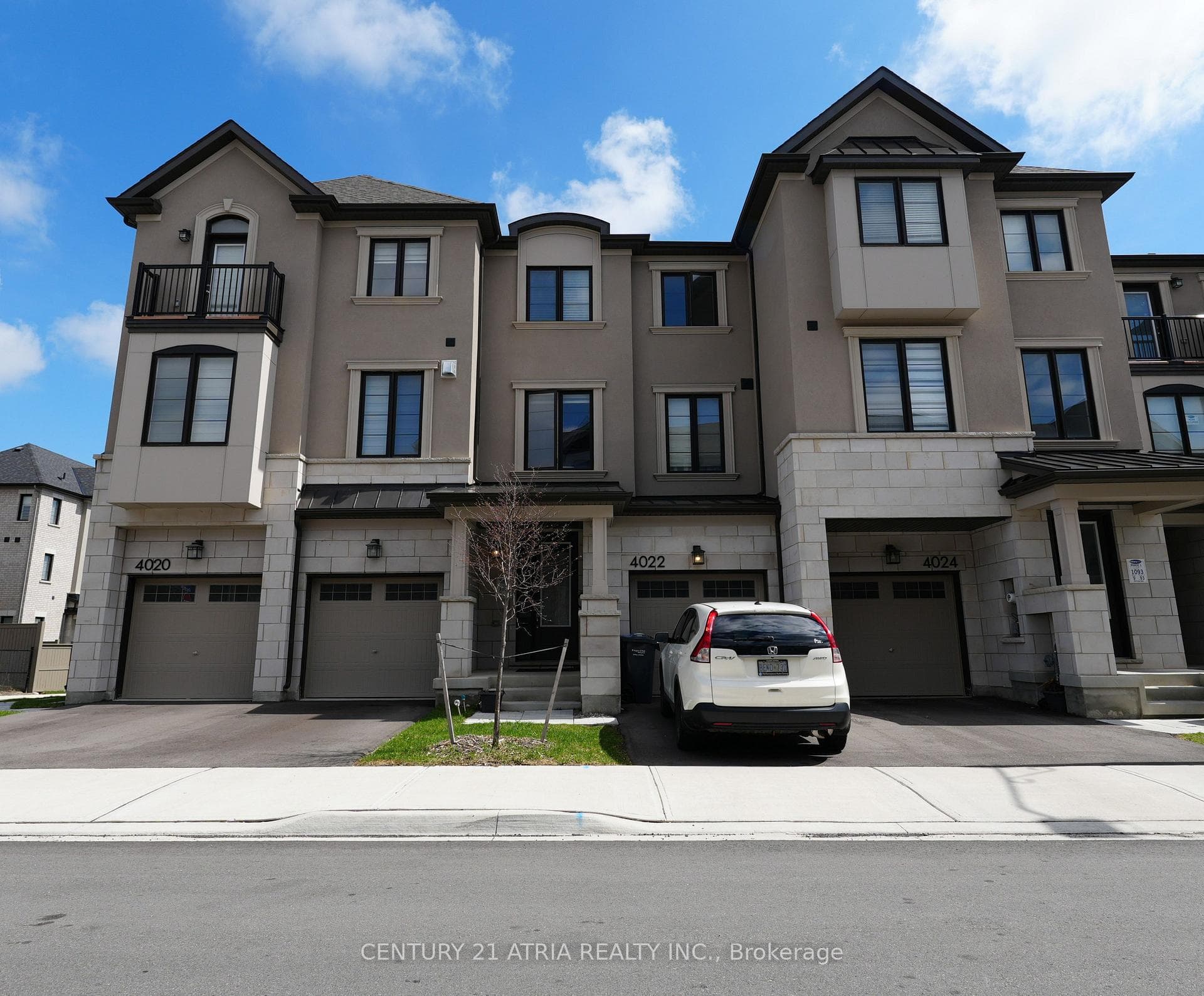 4022 Saida Street, Mississauga, ON L5M 2S8 - Photo 1