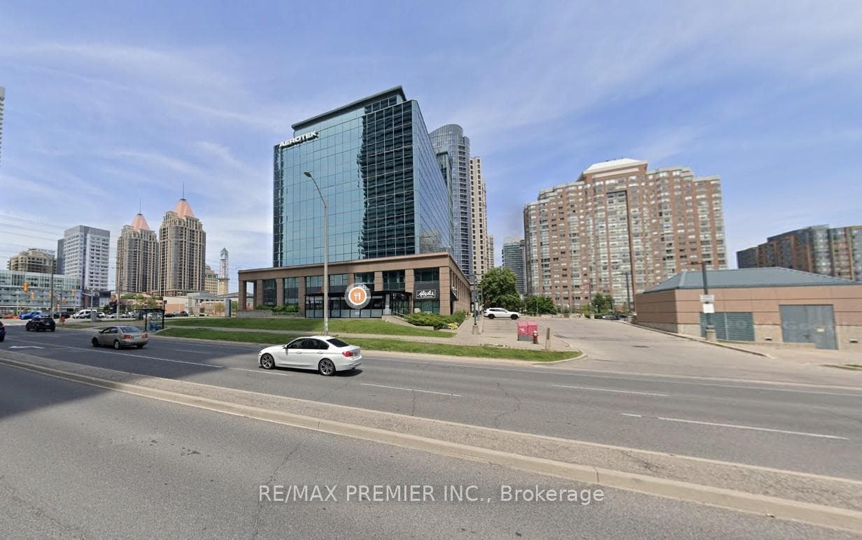 350 Burnhamthorpe Road Unit 200-32, Mississauga, ON L5B 3J1 - Photo 1