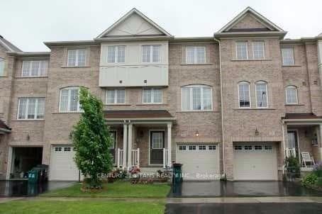 32 Etienne Street, Toronto E04