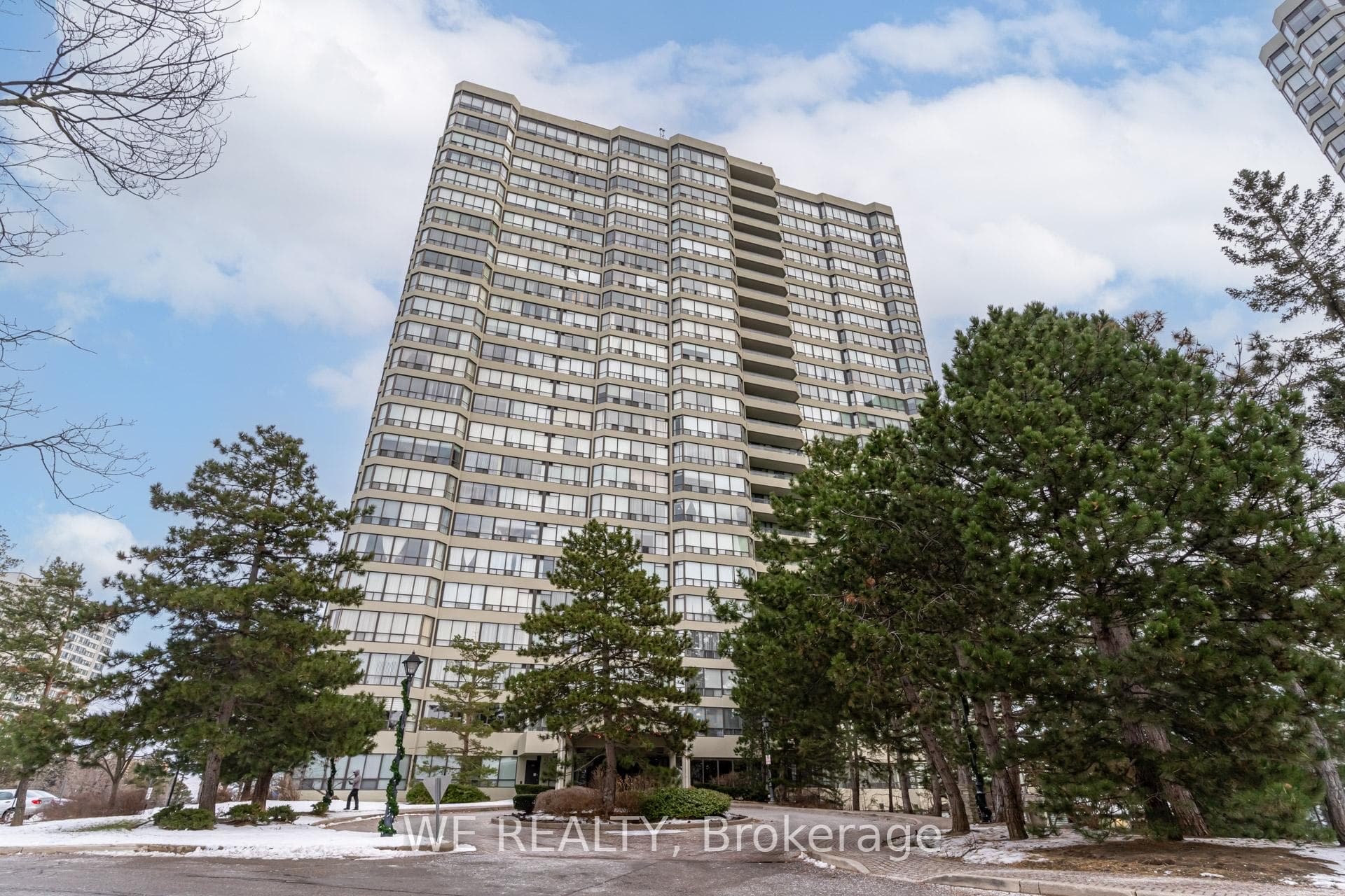 22 Hanover Road Unit 1603, Brampton, ON L6S 5K7 - Photo 1
