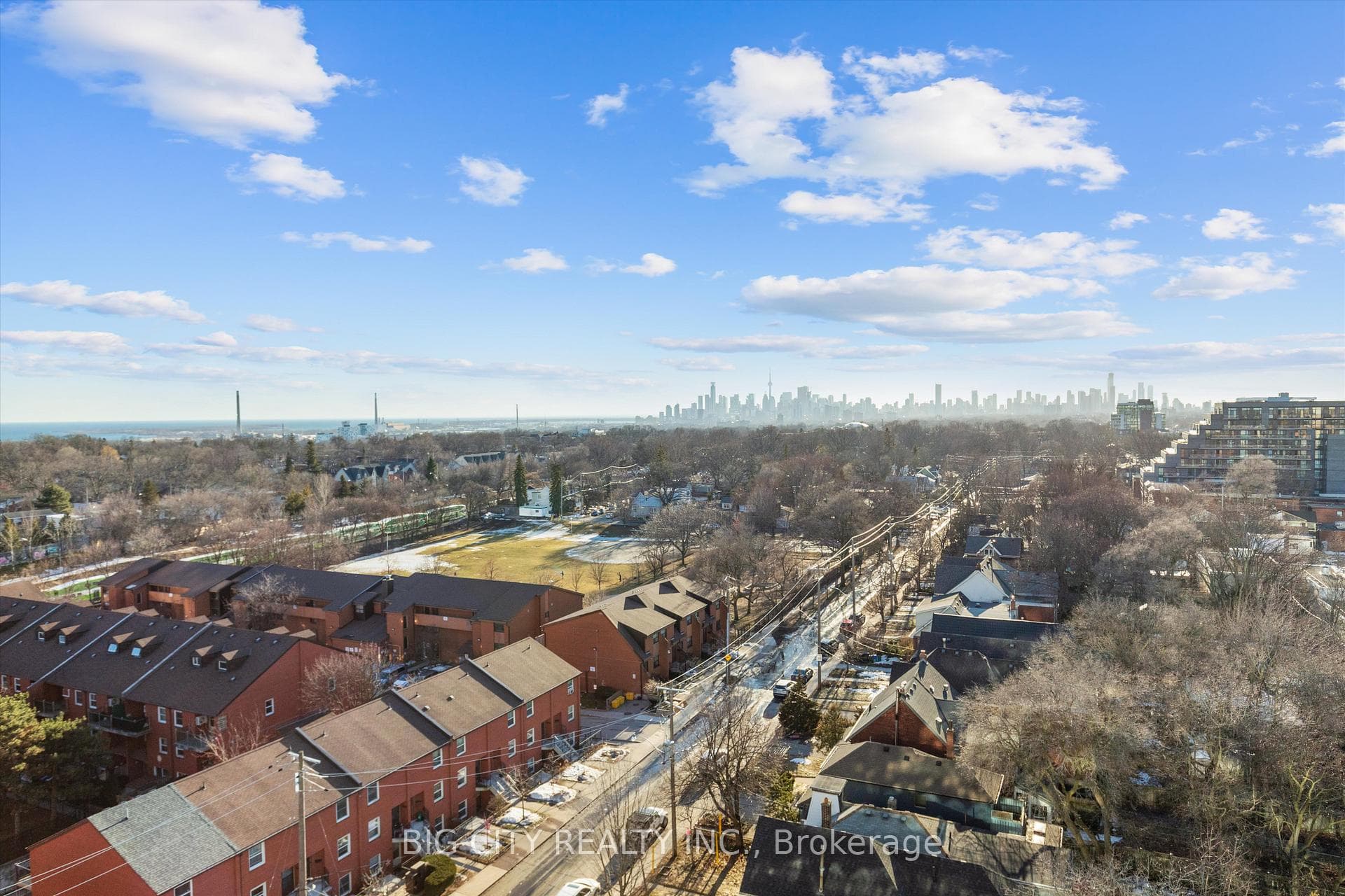 286 Main Street Unit 1015, The Beaches / Upper Beaches, ON M4C 0B3 - Photo 1