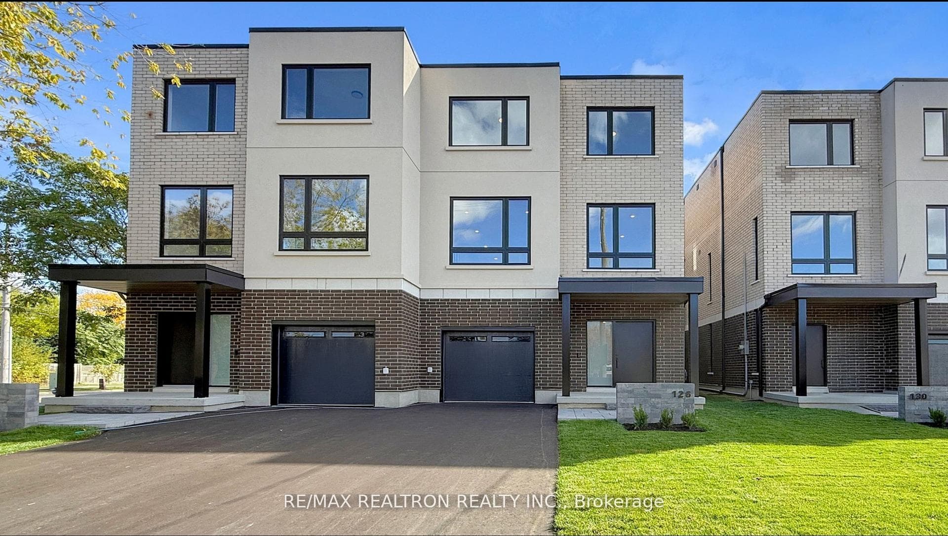 126 Dunbar Road, Mississauga, ON L5B 1G7 - Photo 1