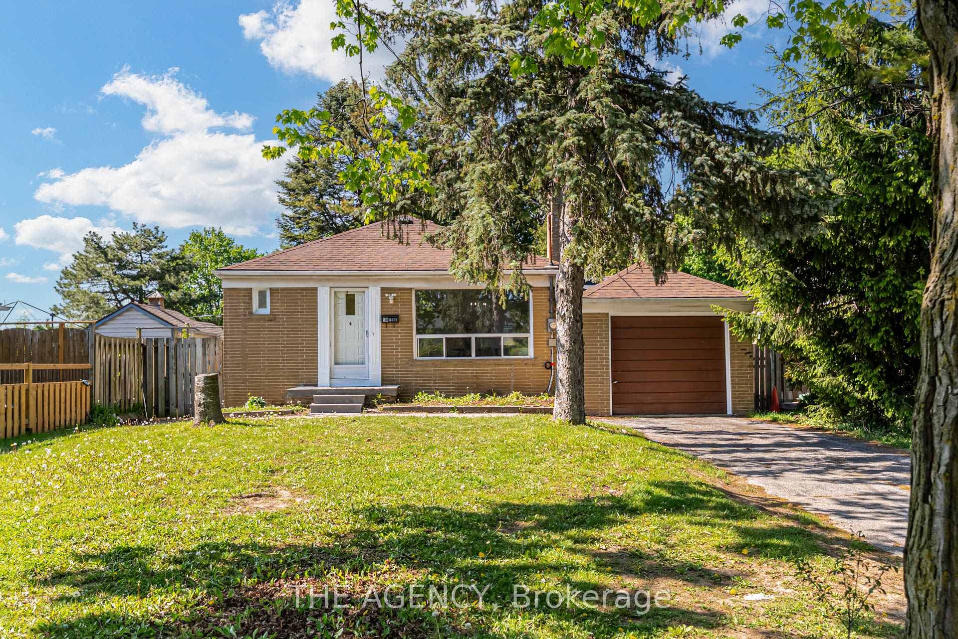50 Todd Road, Toronto E07