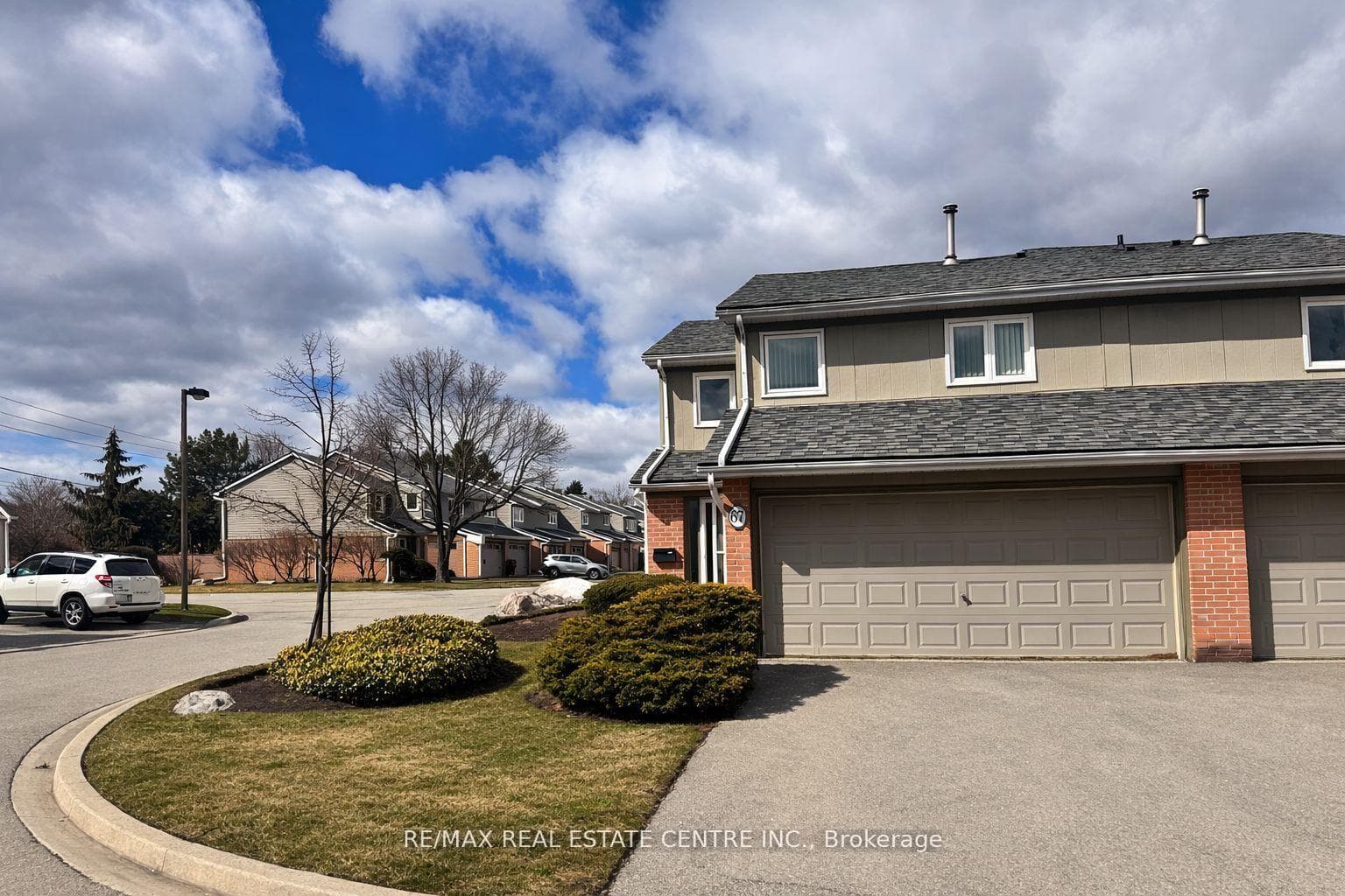3079 Fifth Line Unit 67, Mississauga, ON L5L 3T1 - Photo 1