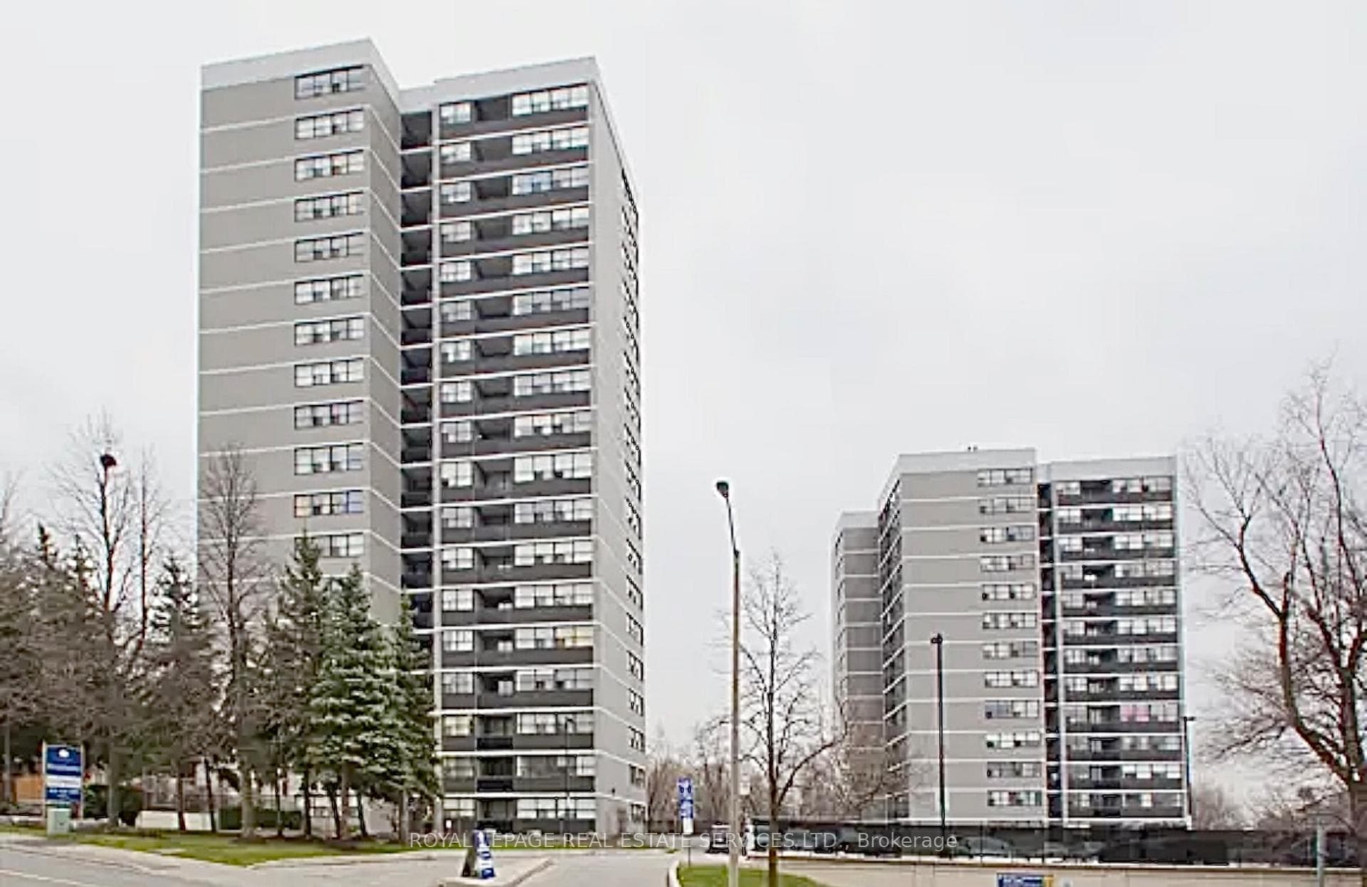 5 Brookbanks Drive Unit 1407, Don Mills / Parkwoods / Victoria Village, ON M3A 2T1 - Photo 1