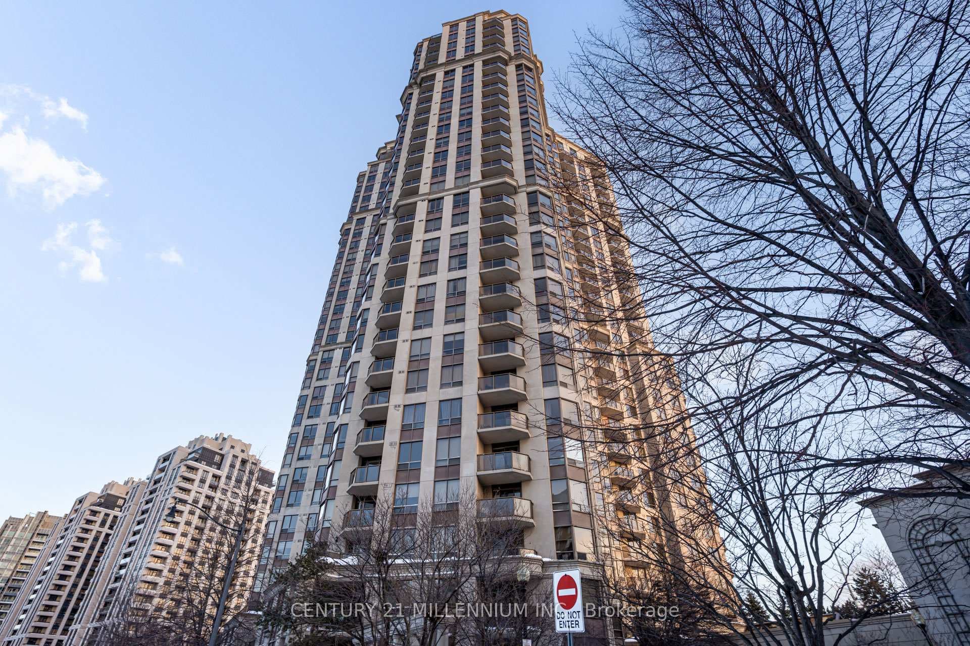 80 Harrison Garden Boulevard Unit 1215, Willowdale / Newtonbrook, ON M2N 7E3 - Photo 1