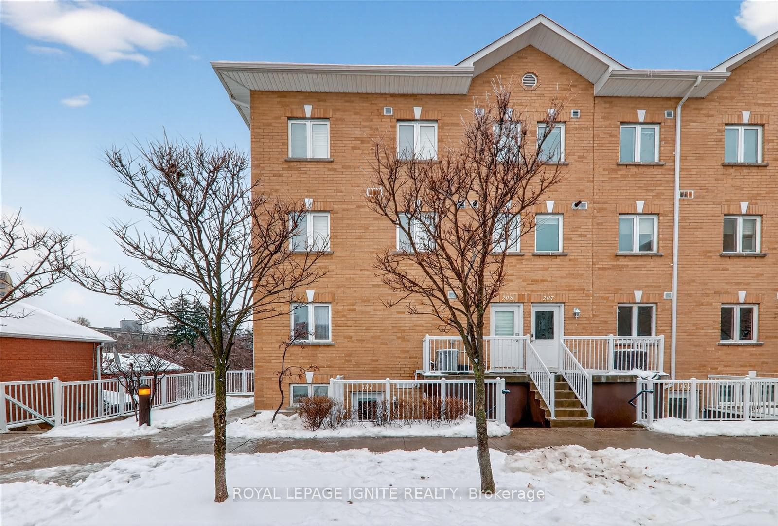 1775 MARKHAM Road Unit 108, Scarborough (Morningside / West Hill), ON M1B 2Z7 - Photo 1
