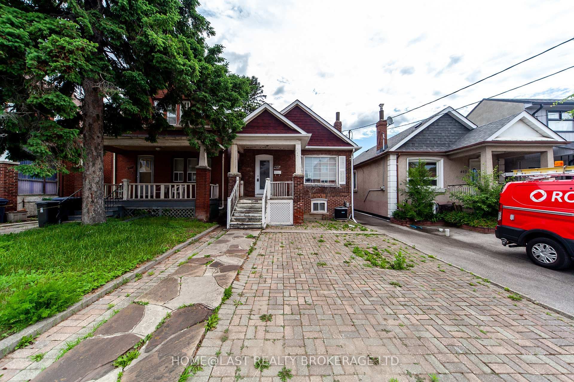 405 Oakwood Avenue, Forest Hill / Deer Park, ON M6E 2W1 - Photo 1