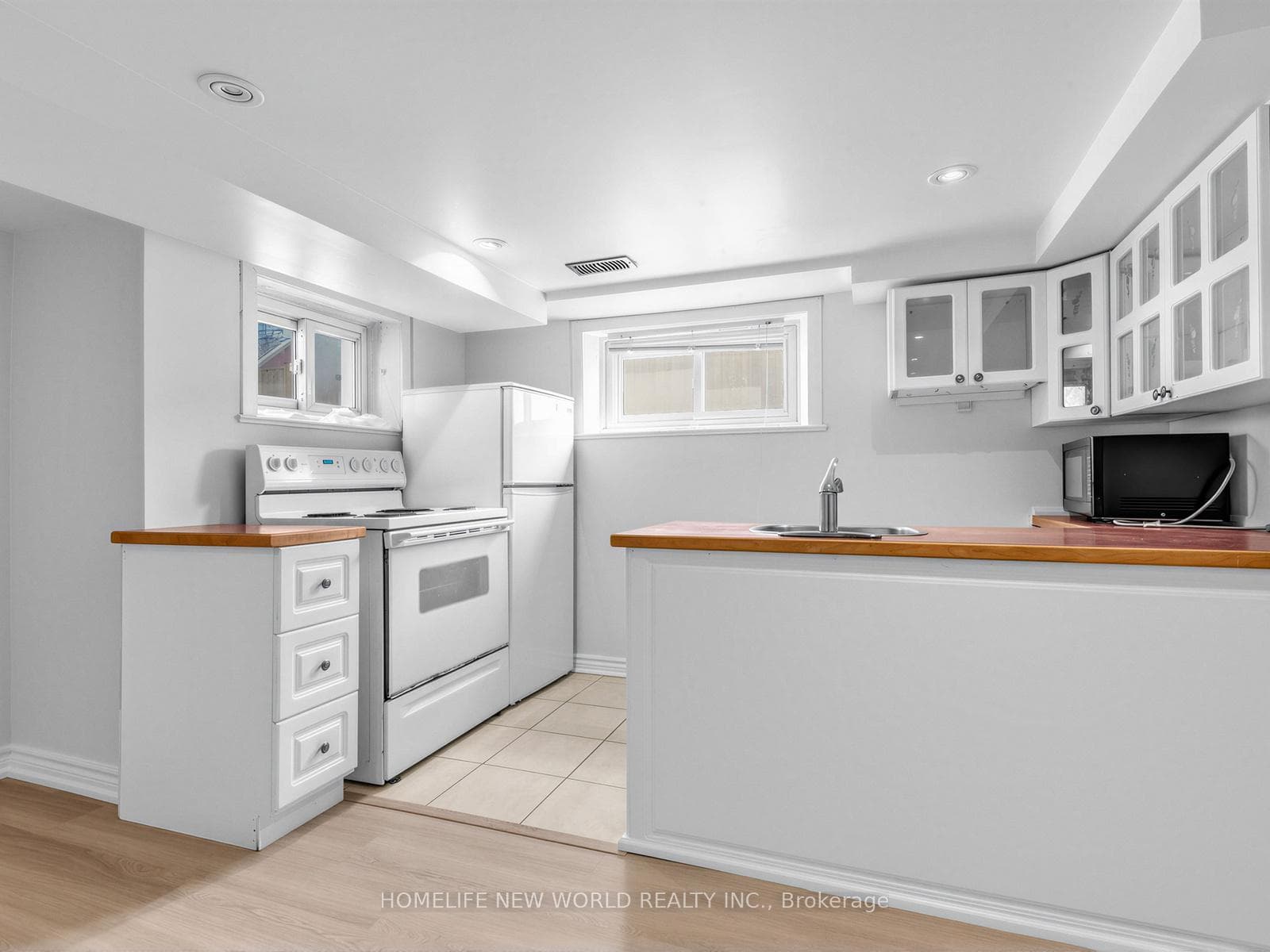 Efficient layout for the kitchen!