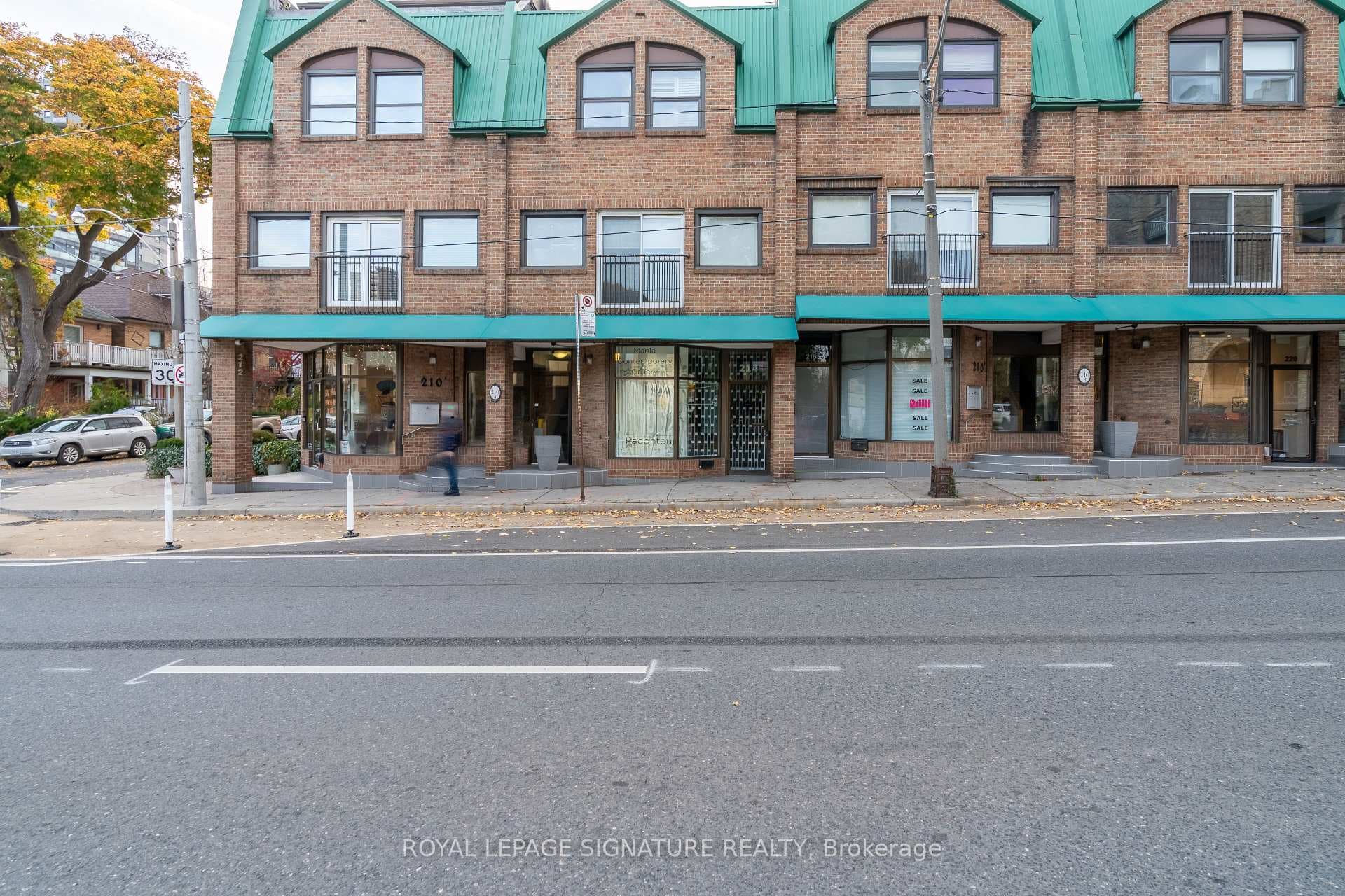 214 Avenue Road Unit 2, Annex / Yorkville / Summerhill, ON M5R 2J4 - Photo 1