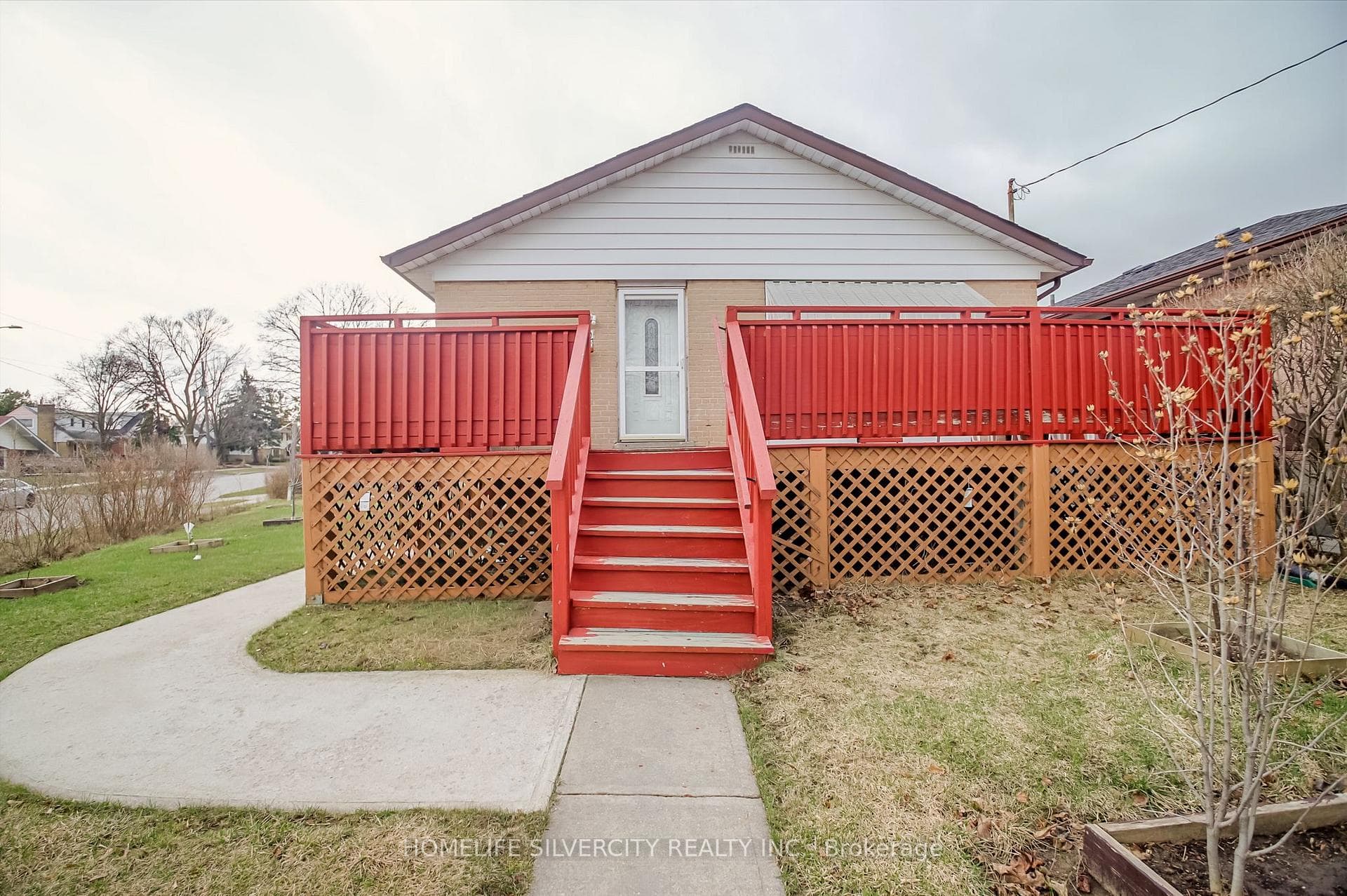 10 Coppermill Drive, Etobicoke (West Mall / Rexdale), ON M9W 3Z3 - Photo 1