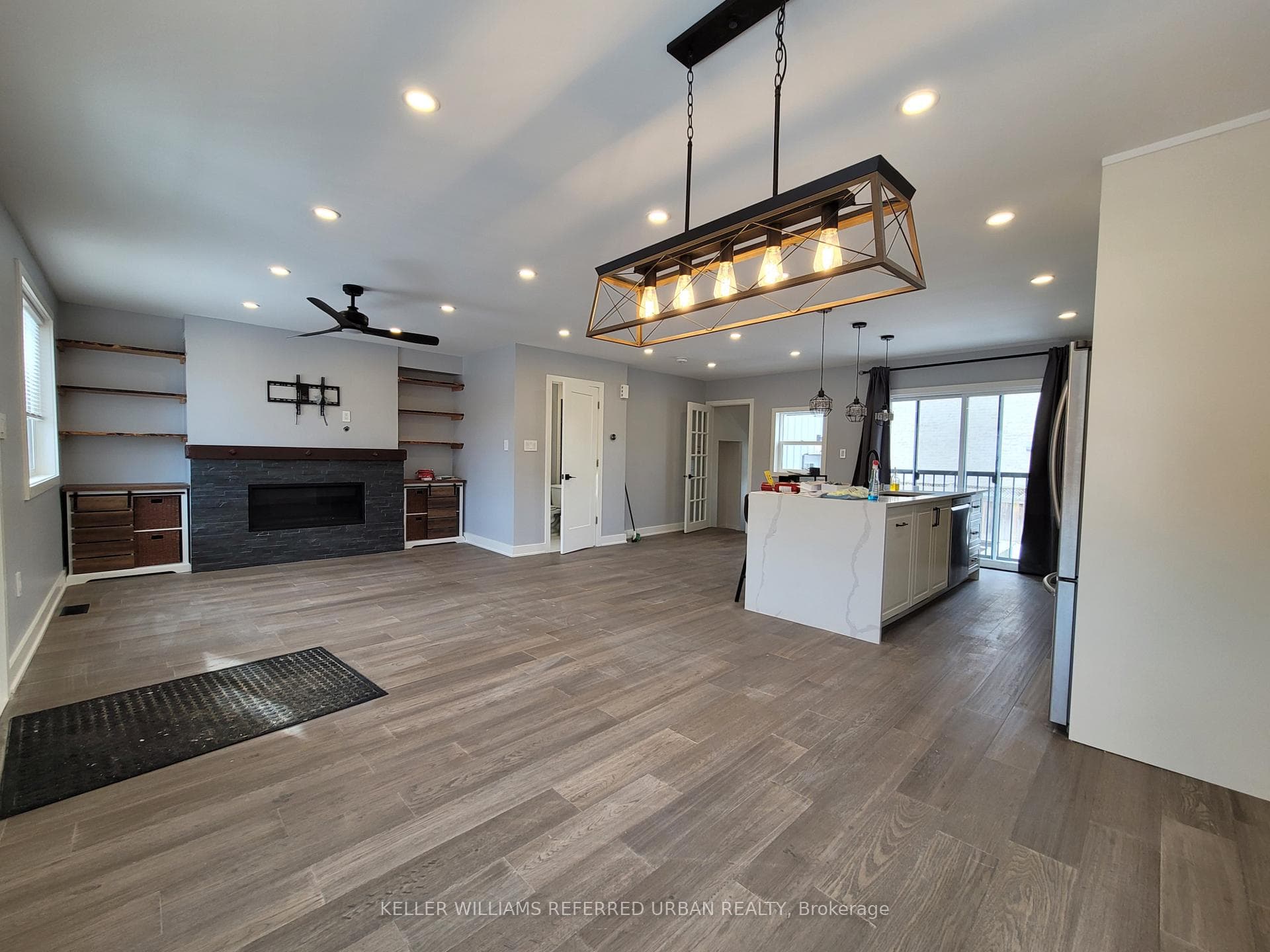 84 Foch Avenue Unit 1, Liberty Village / Parkdale / South Parkdale, ON M8W 3X6 - Photo 1