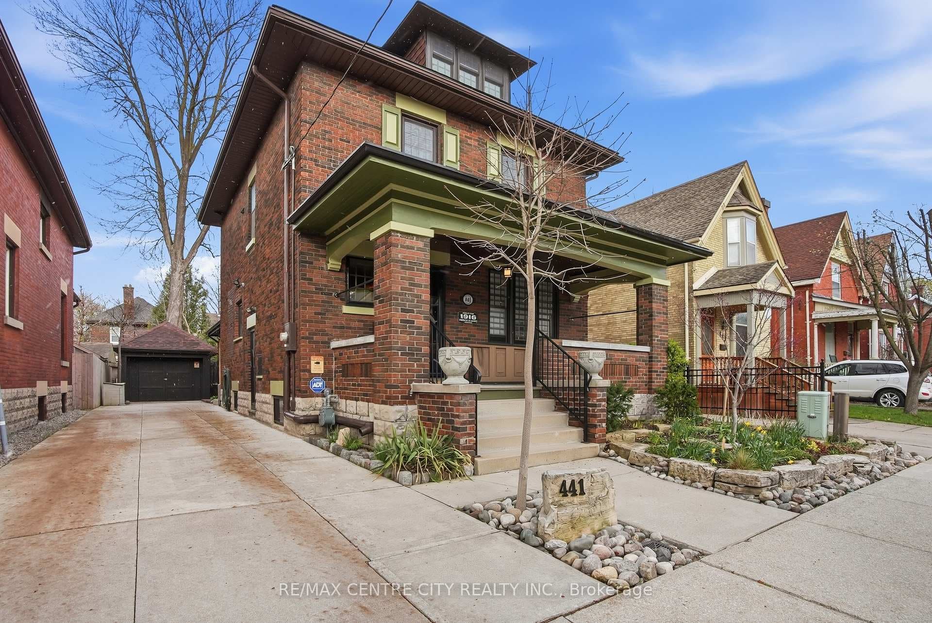 441 Woodman Avenue, London East, ON N5W 4A1 - Photo 1