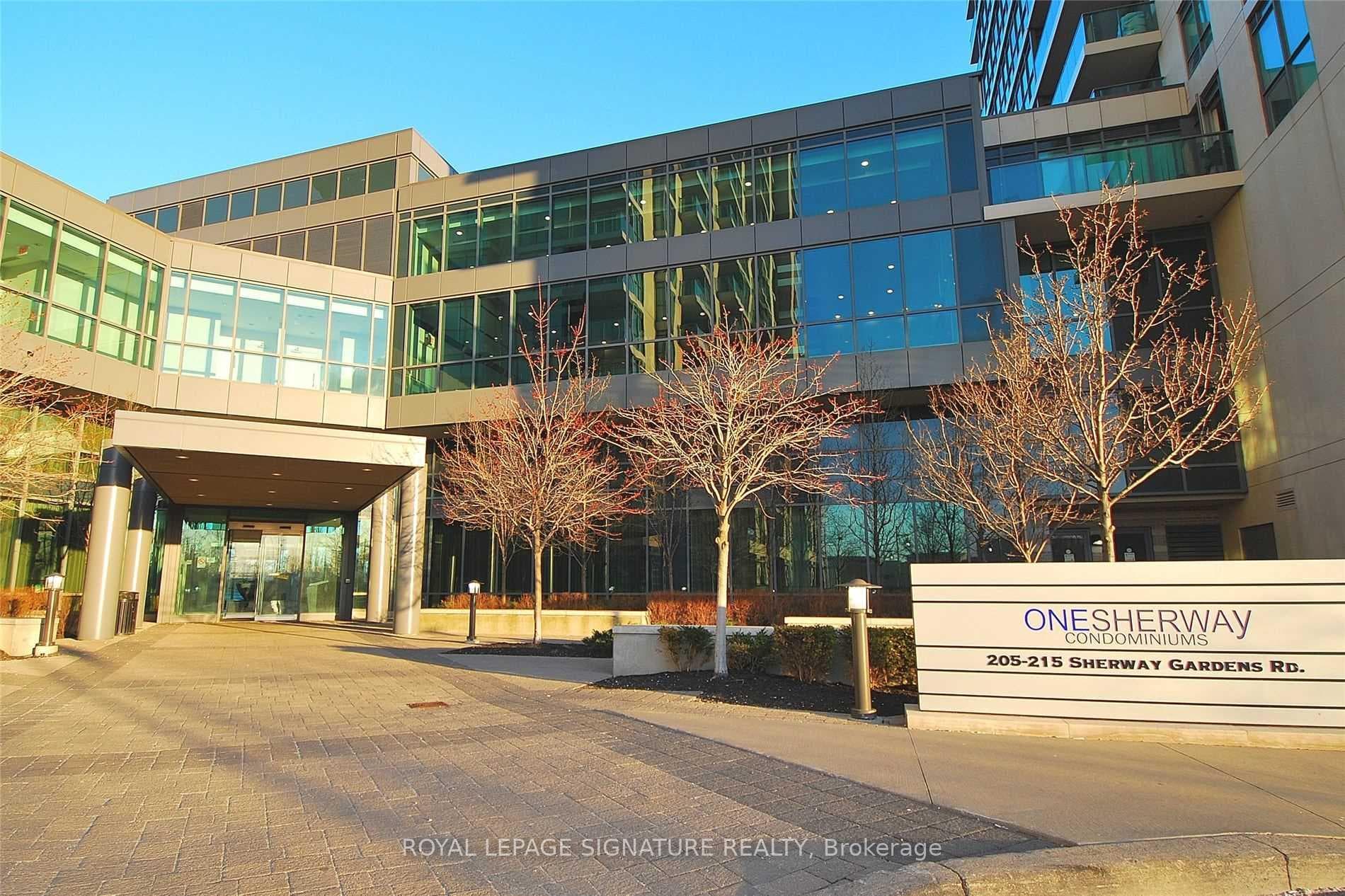 215 Sherway Gardens Road Unit 707, Etobicoke (Islington / Rexdale), ON M9C 0A4 - Photo 1