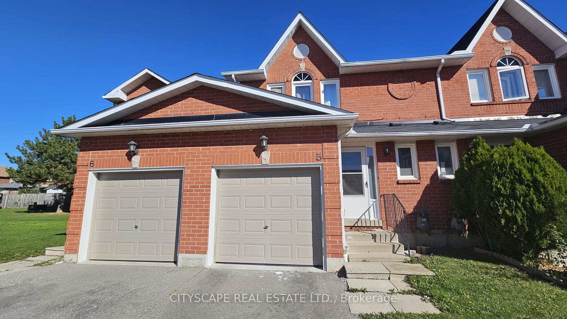 1485 Torrington Drive Unit Unit 5, Mississauga, ON L5V 1Y3 - Photo 1