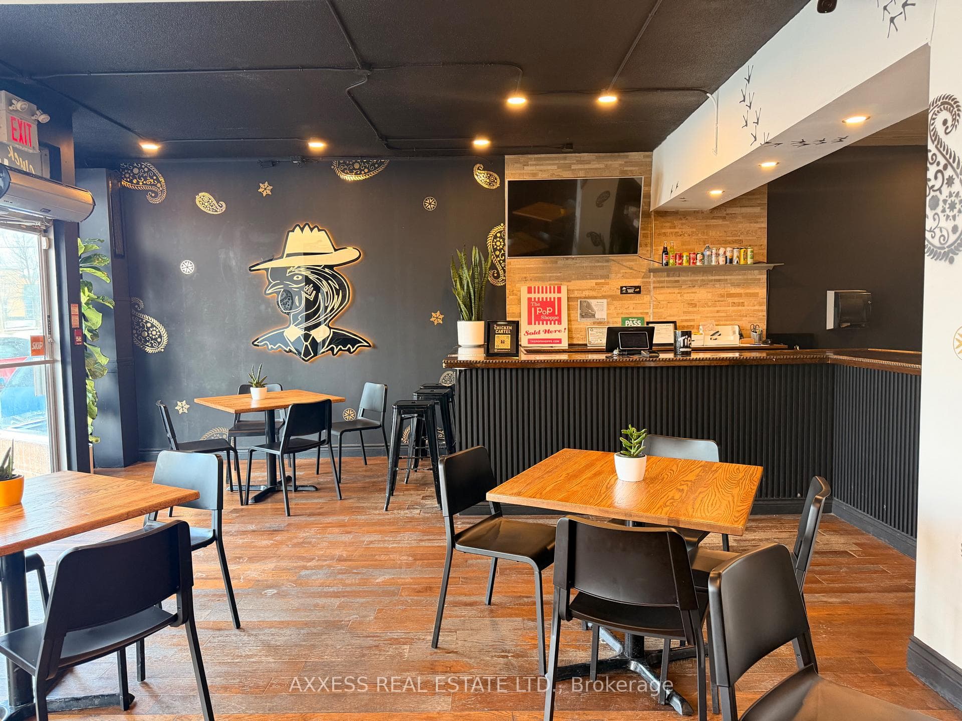 3747 Lake Shore Boulevard, Liberty Village / Parkdale / South Parkdale, ON M8W 1P9 - Photo 1