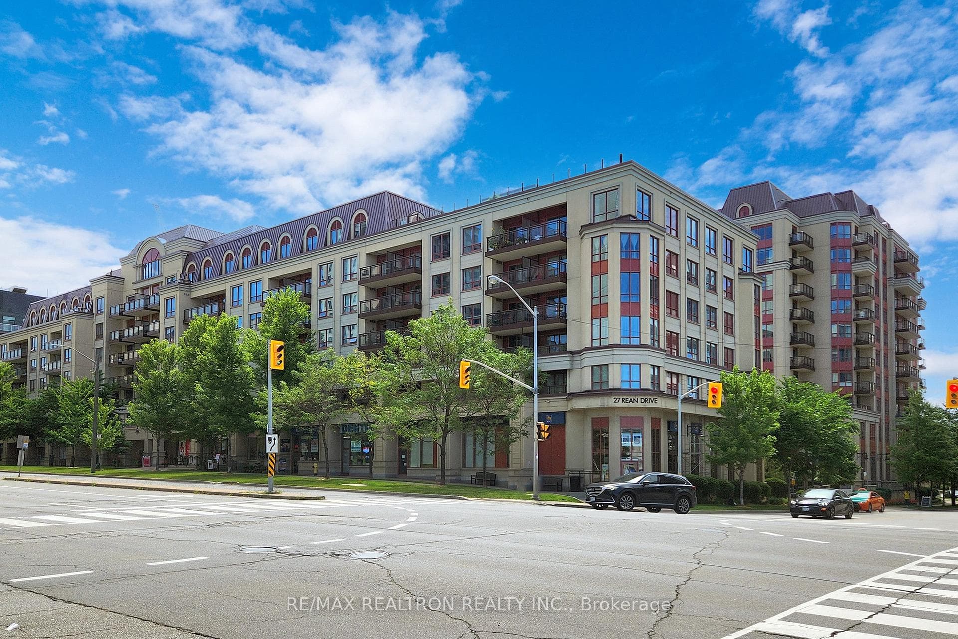 27 Rean Drive Unit 524, Hillcrest Village / Bayview Village, ON M2K 0A6 - Photo 1